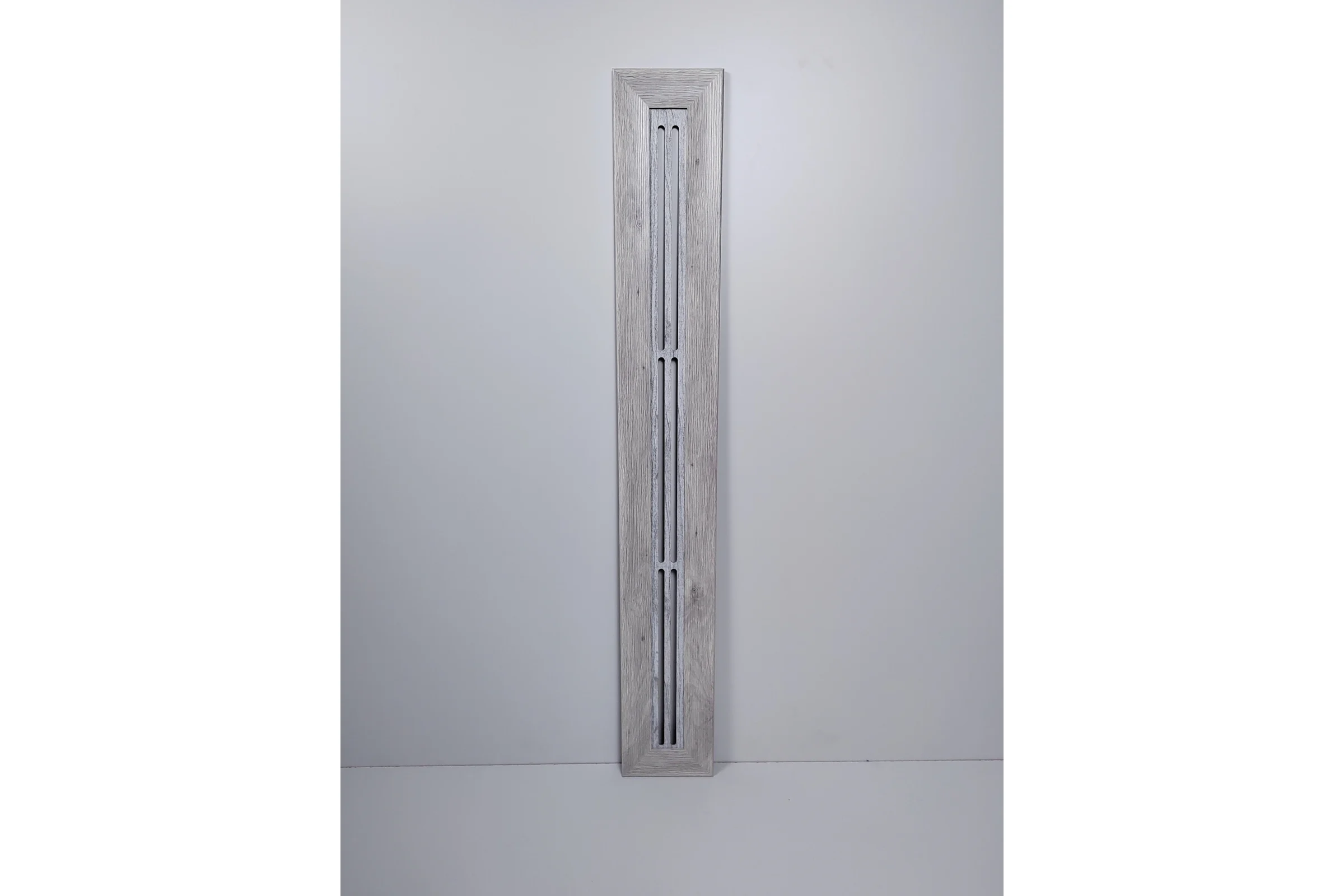 Крышка декоративная для радиаторов и батарей Cosca Decor 170х1200 мм, дуб серый, фреза, МДФ Cosca 00-00083222