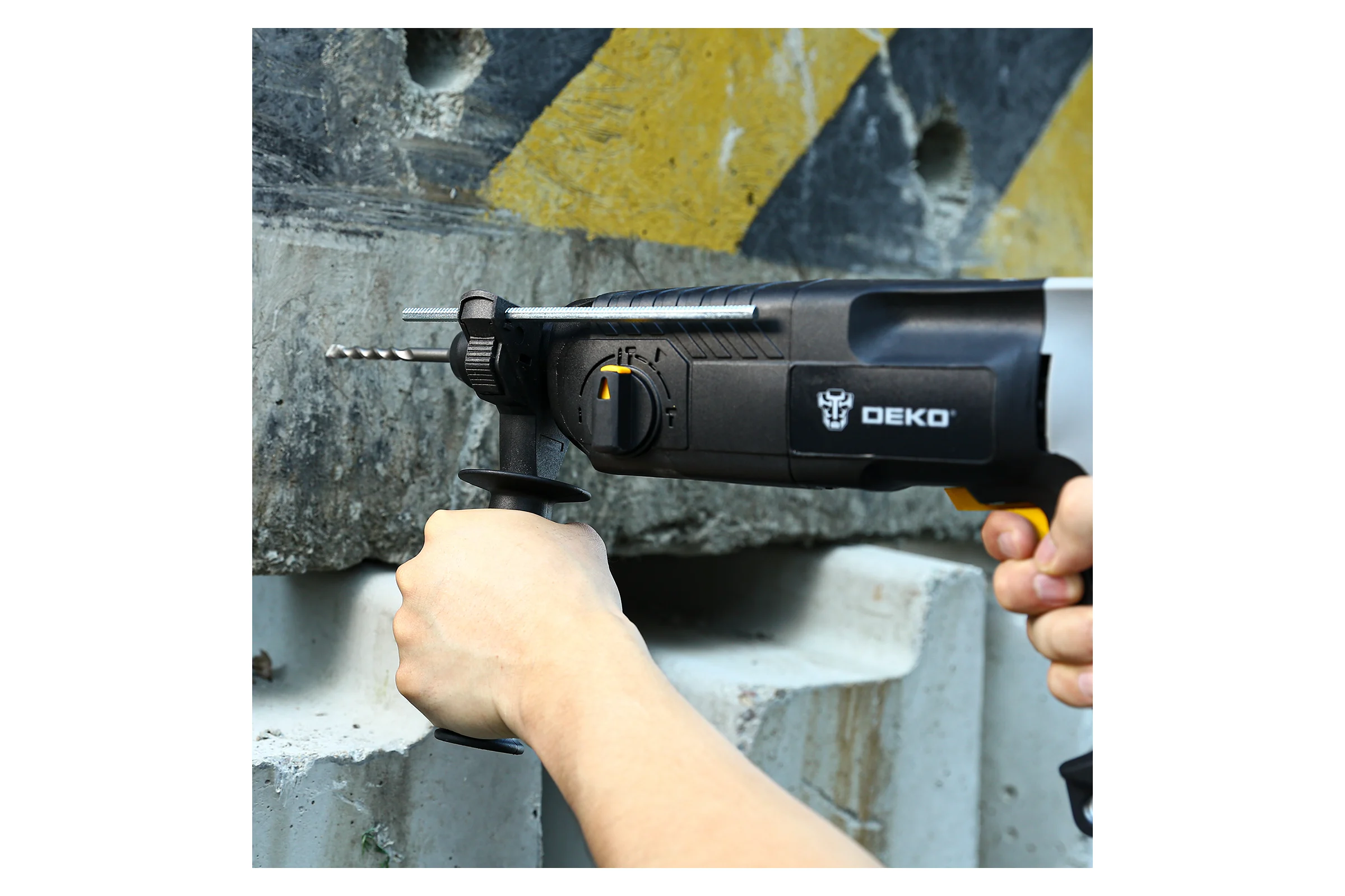 Перфоратор DEKO DKH850W, 850 Вт 063-4116
