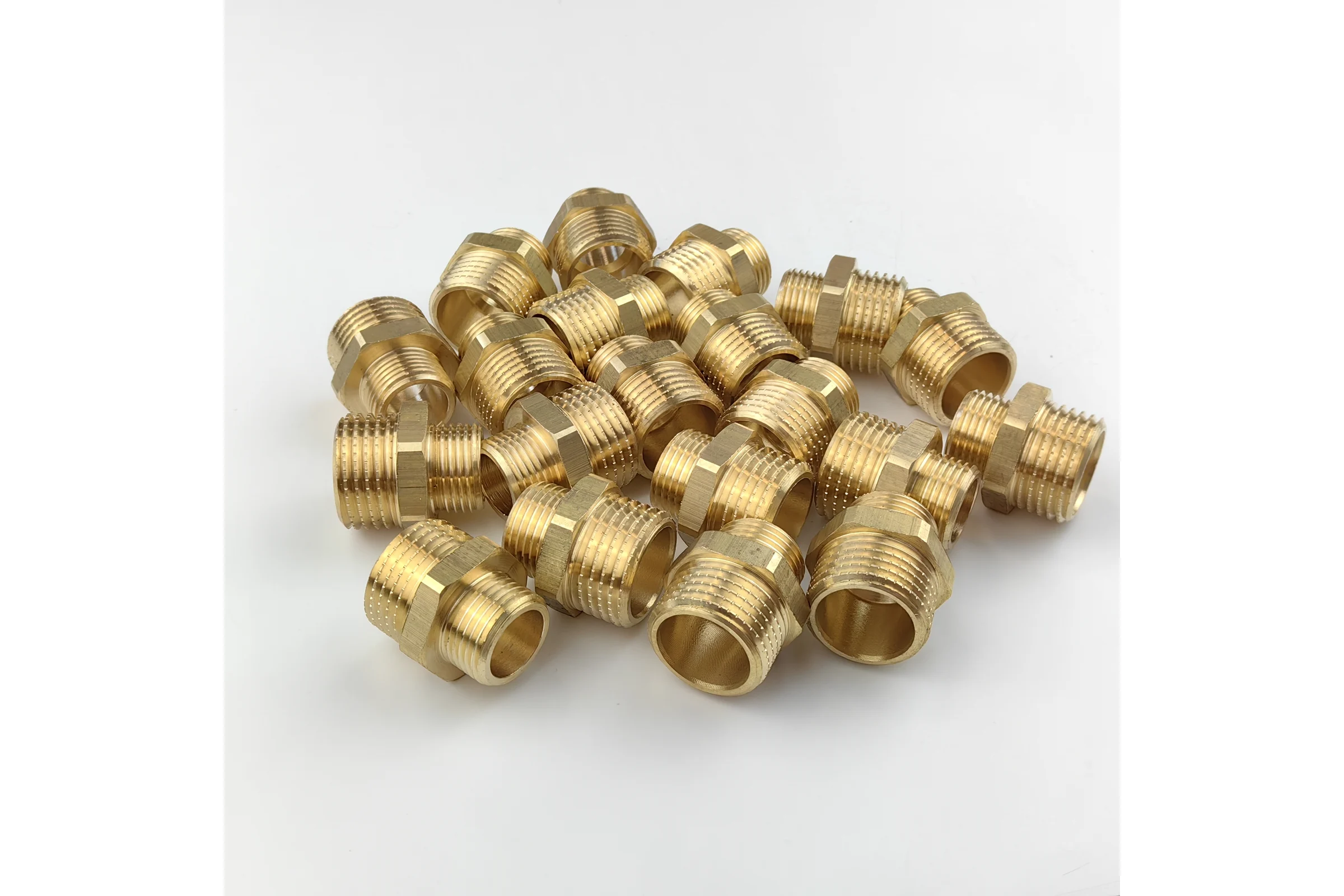 Ниппель латунный переходной Профитт 1/2"-3/8" - 20 шт. 9274795