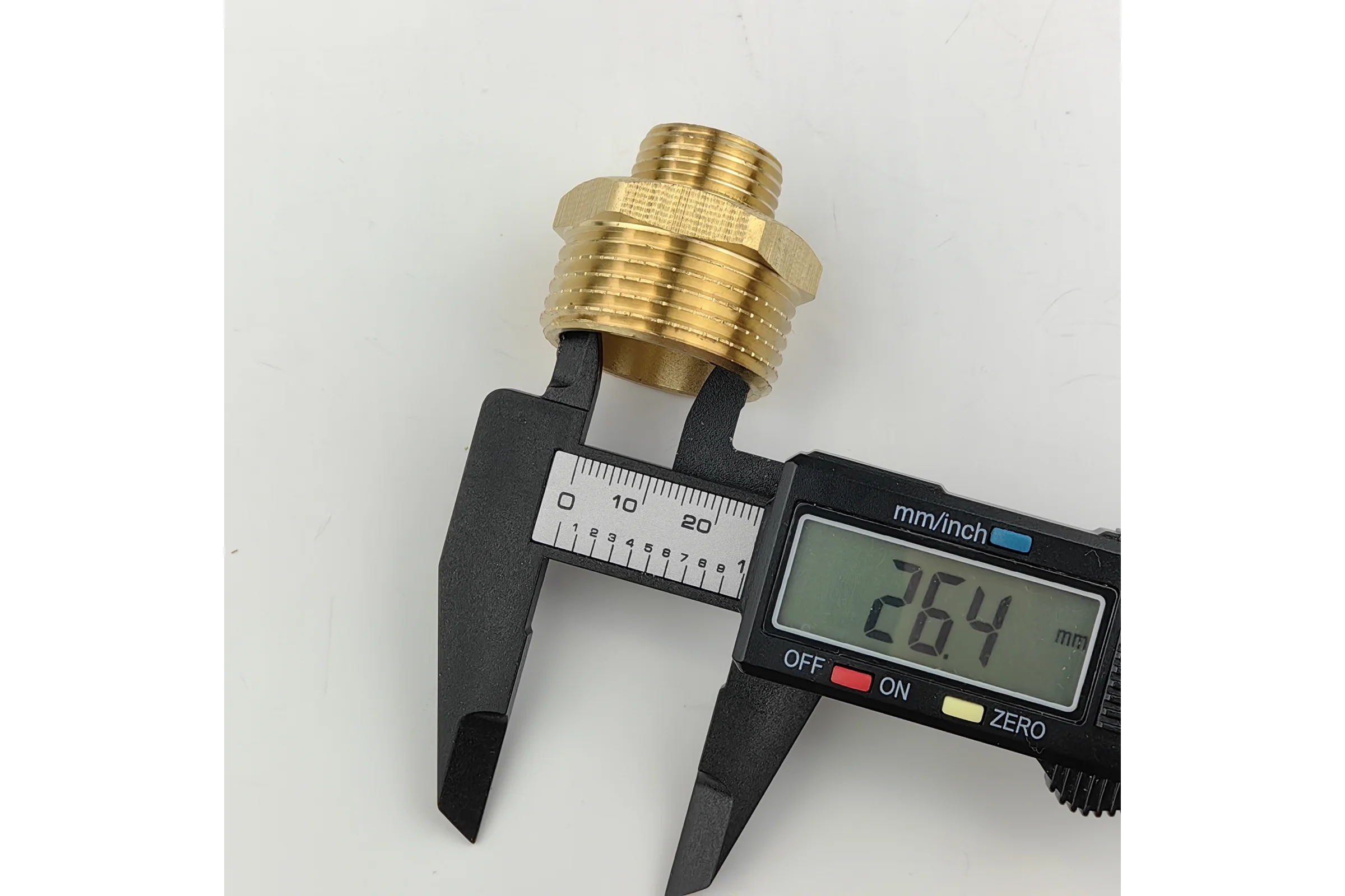 Ниппель латунный переходной Профитт 1" х 1/2" - 10 шт. 9274818