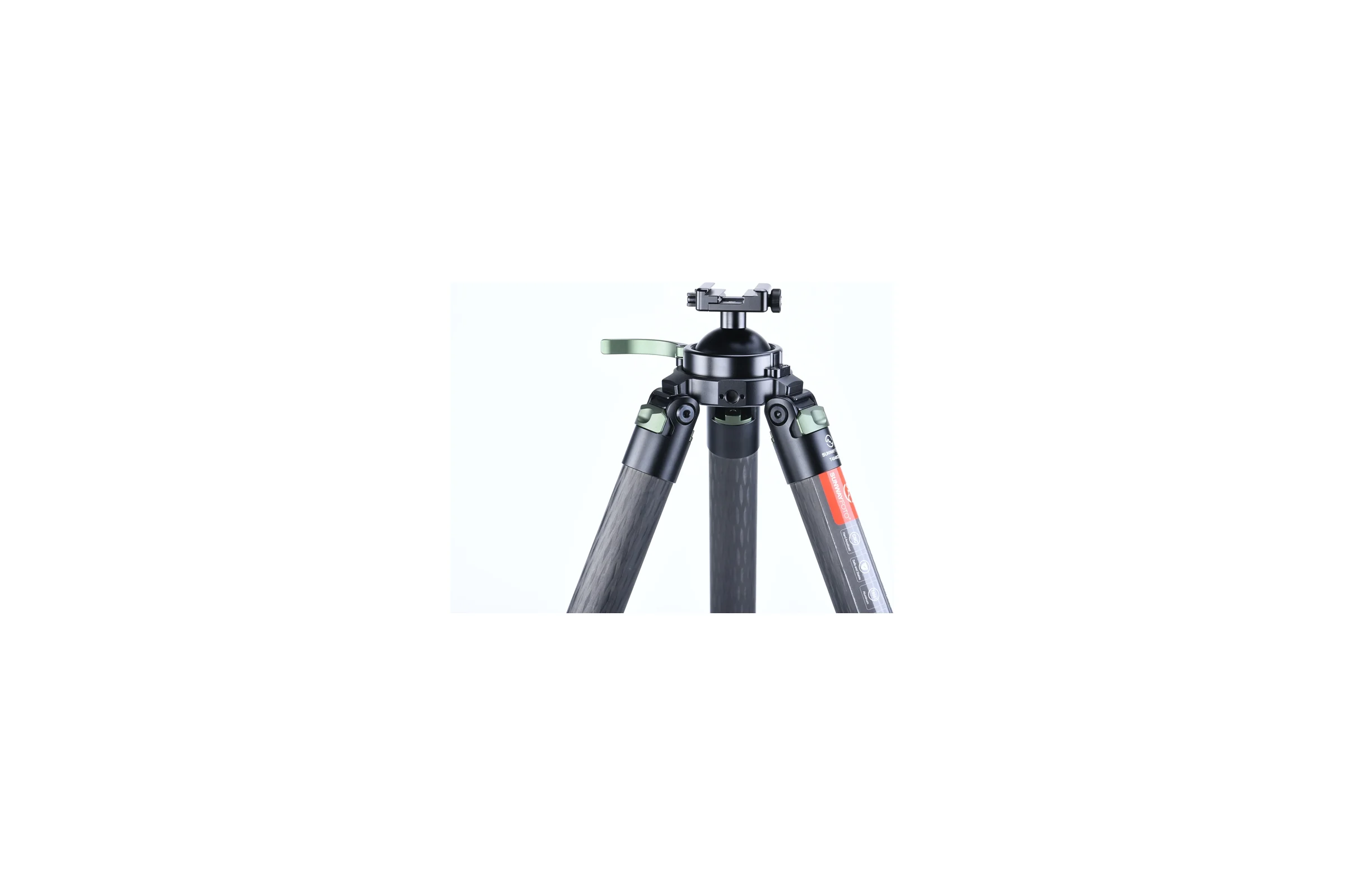 Штатив-трипод карбоновый Sunwayfoto T4040CS-D с зажимом SM-86 под ложе T4040CS-D+SM-86