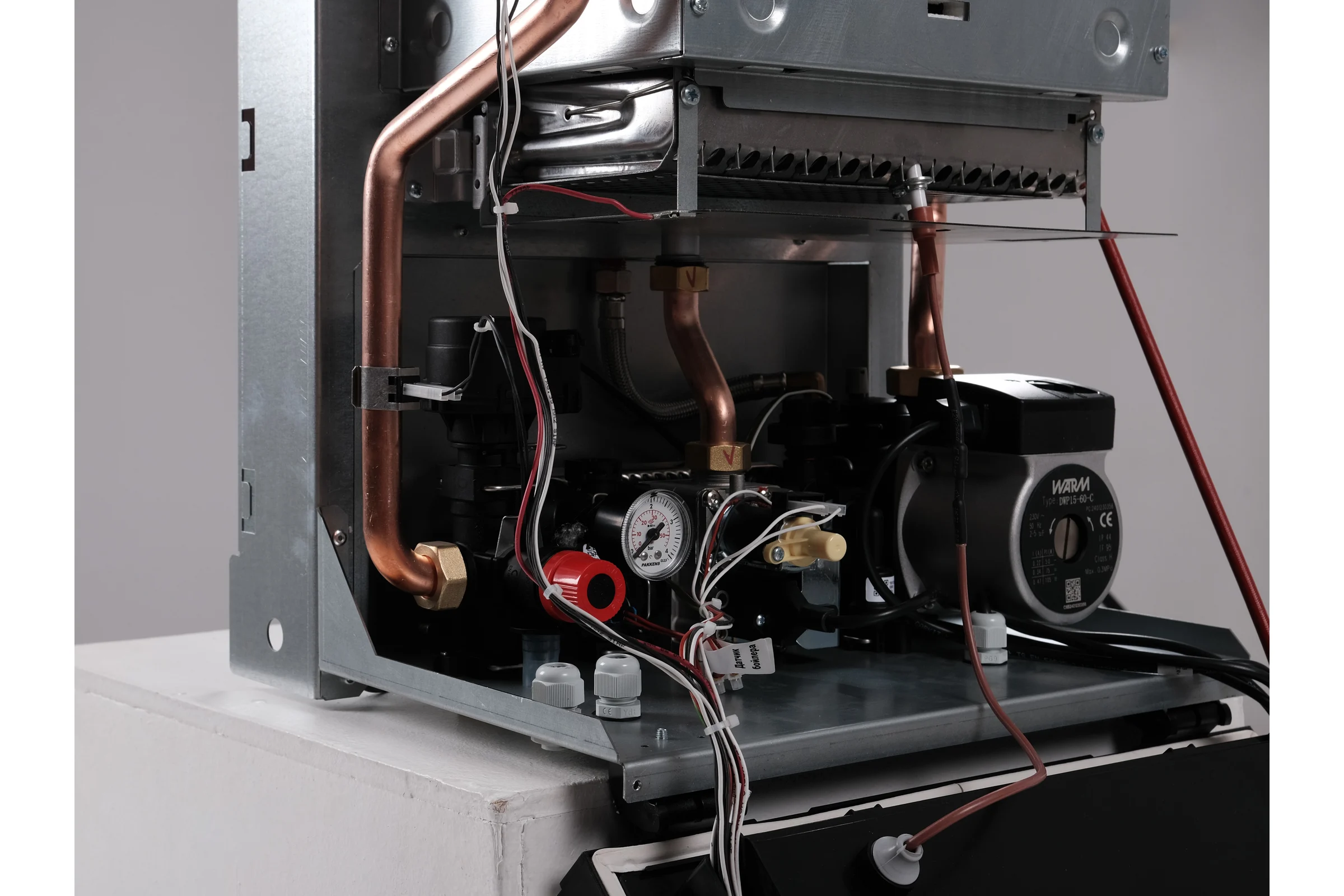 Газовый настенный двухконтурный котел WARM AUROS PRO 12 кВт KA13212