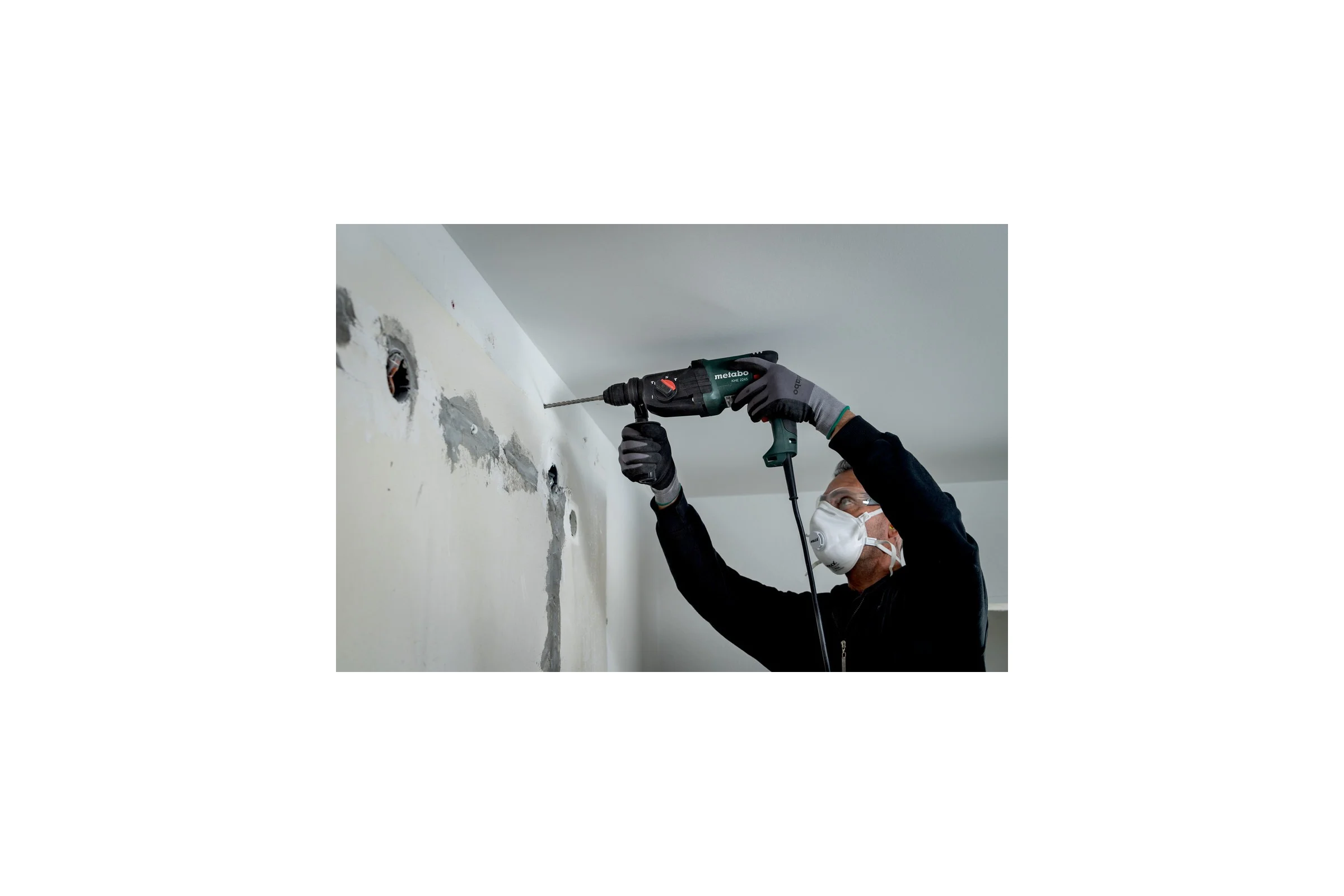 Перфоратор Metabo KHE 2245 601708500
