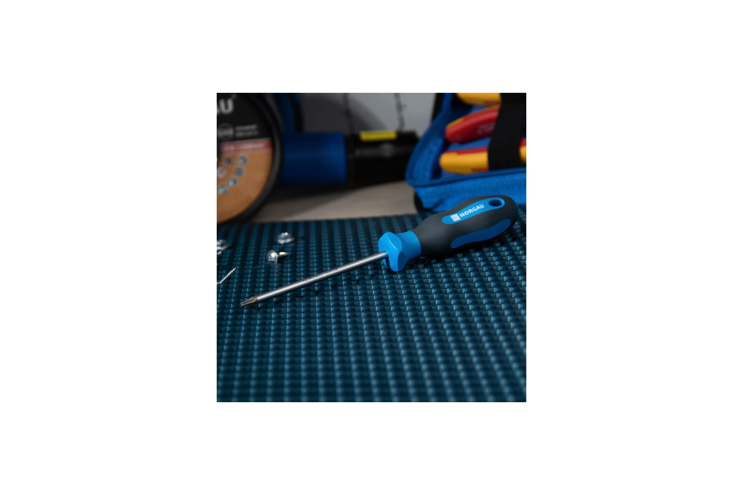 Отвертка NORGAU Torx тип N164 T15x100 мм 061137215