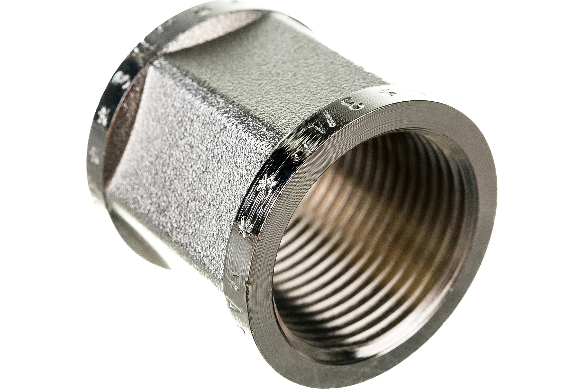 Муфта MPF 3/4" латунная никелированная шестигранная внутренняя резьба ИС.072740