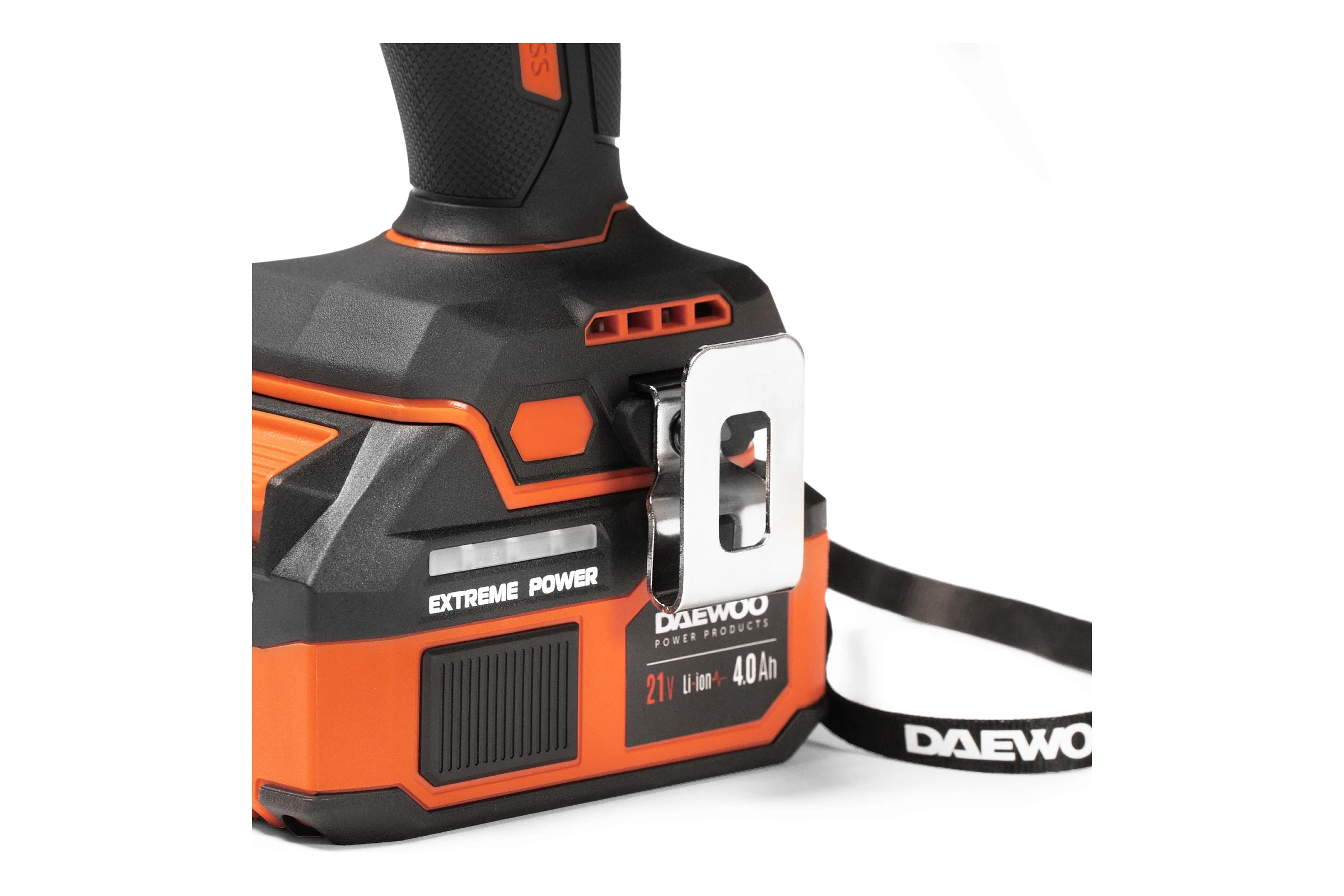 Винтоверт ударный аккумуляторный DAEWOO DAX 3521Li SET