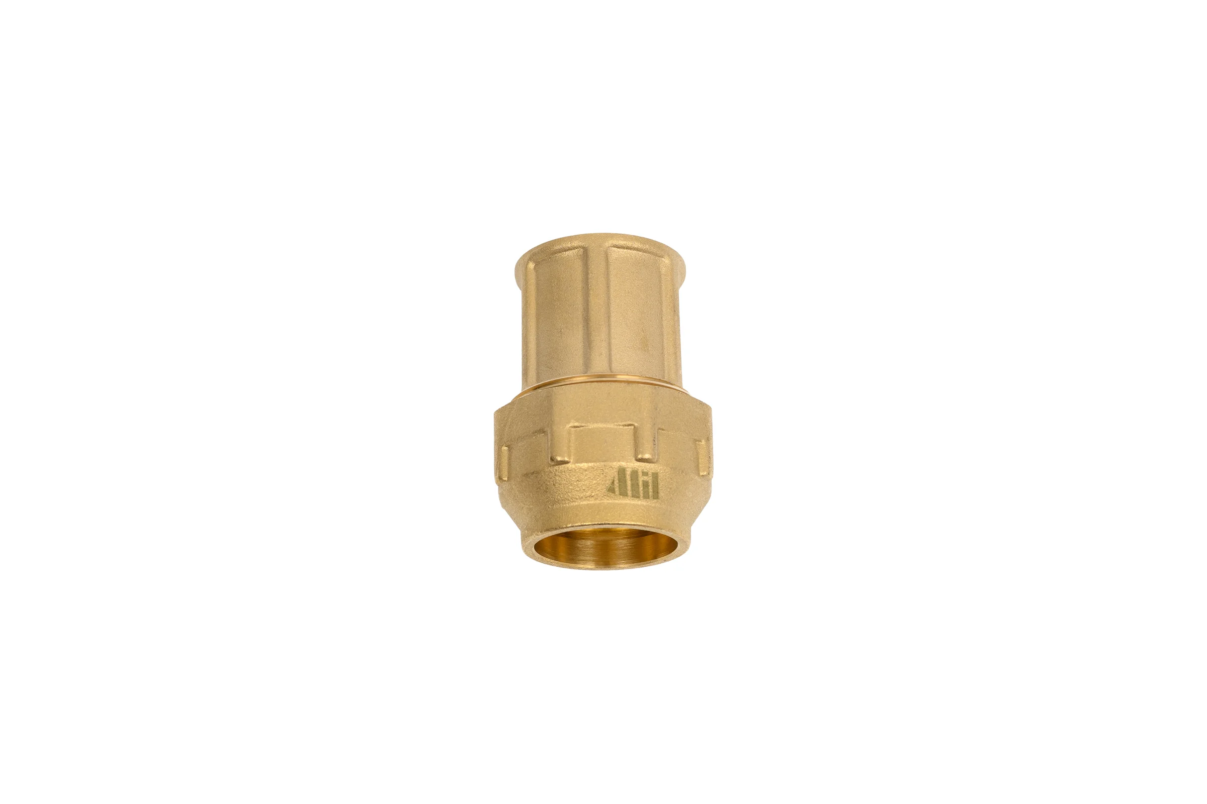 Муфта прямая латунная для ПНД труб Millennium 25-3/4" с внутренней резьбой PFBF2534 (710 3/4")
