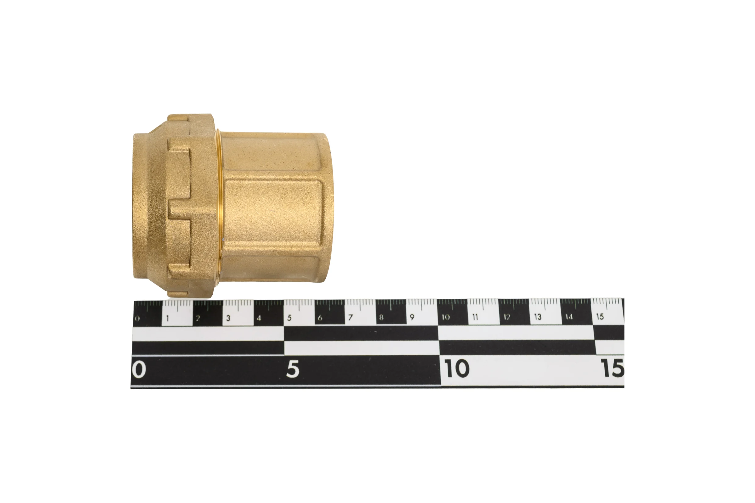 Муфта прямая латунная для ПНД труб Millennium 40-1 1/4" с внутренней резьбой PFBF4032 (710 11/4")