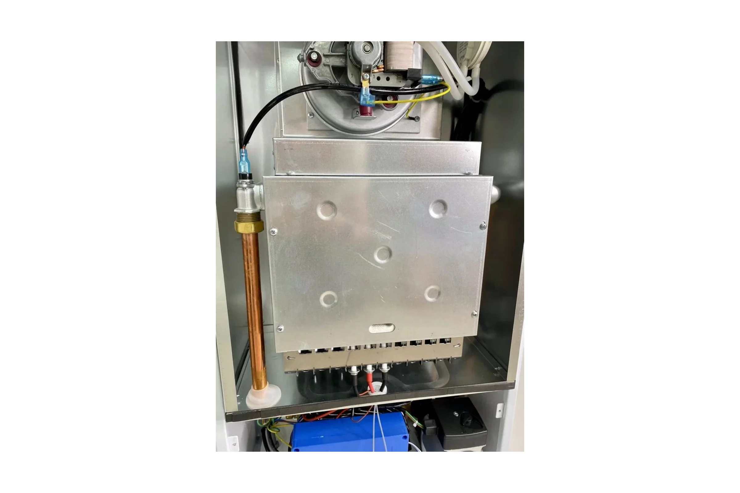 Газовый настенный двухконтурный котел Сармат T-46 KW ERCO WiFi 0017671