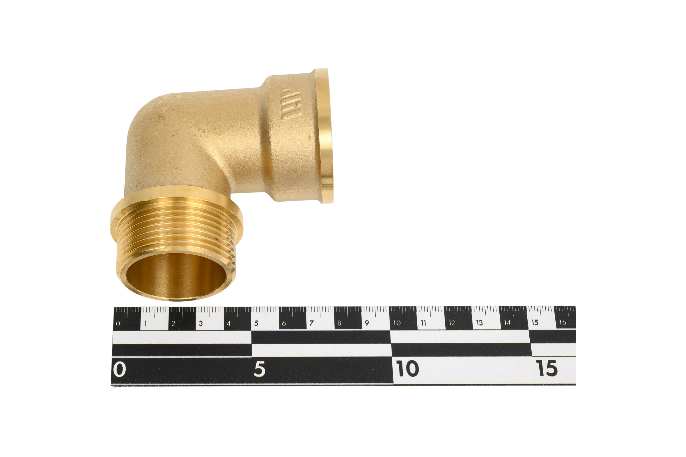 Угольник латунный Millennium 1 1/4" х 1 1/4" внутренняя/наружная резьба LUFM3232