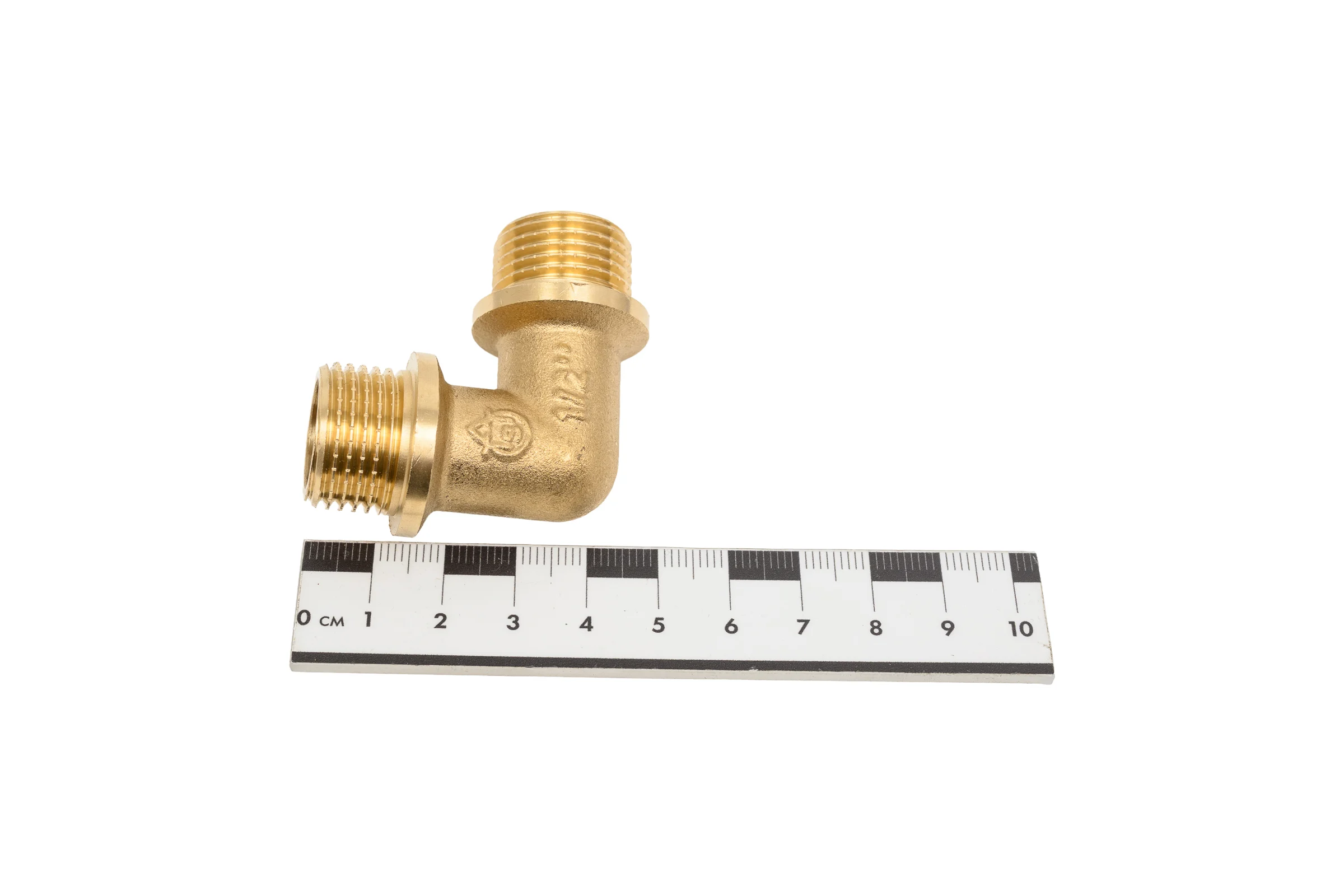 Угольник латунный Millennium 1/2" x 1/2" наружная/наружная резьба LUMM1212