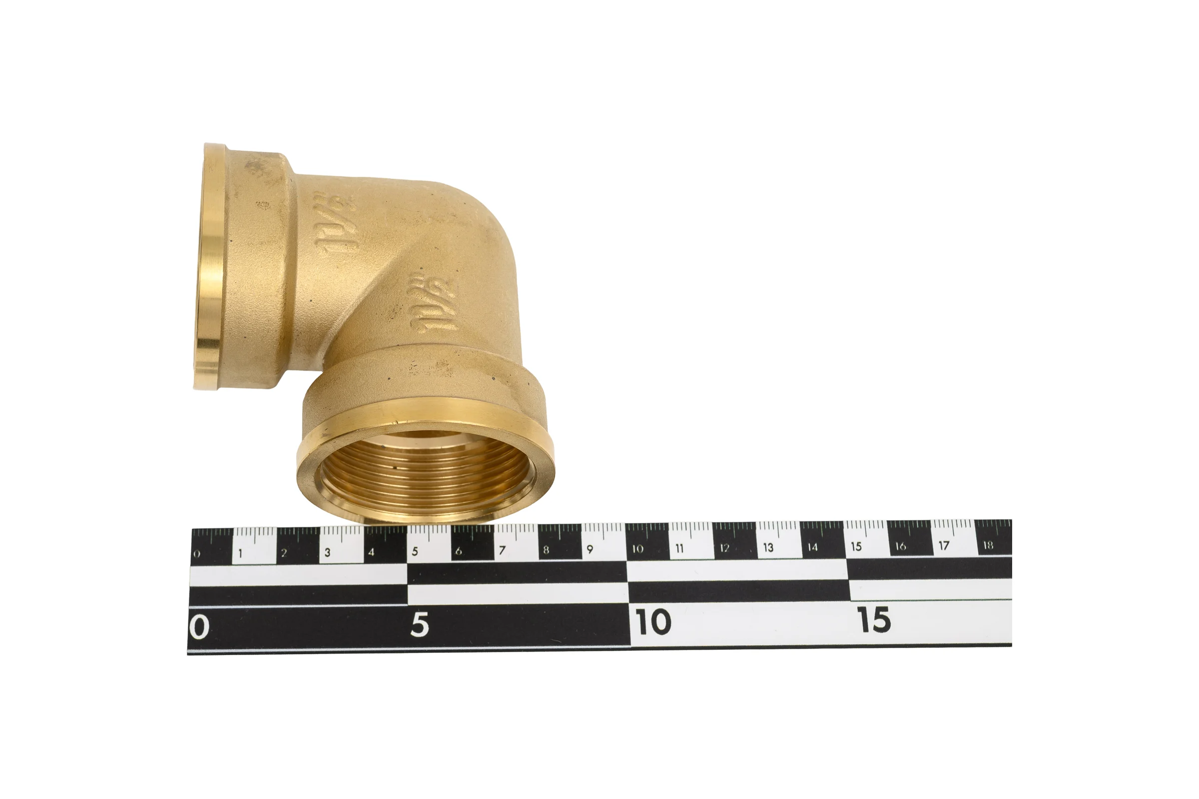Угольник латунный Millennium 1 1/2" x 1 1/2" внутренняя/внутренняя резьба LUFF4040