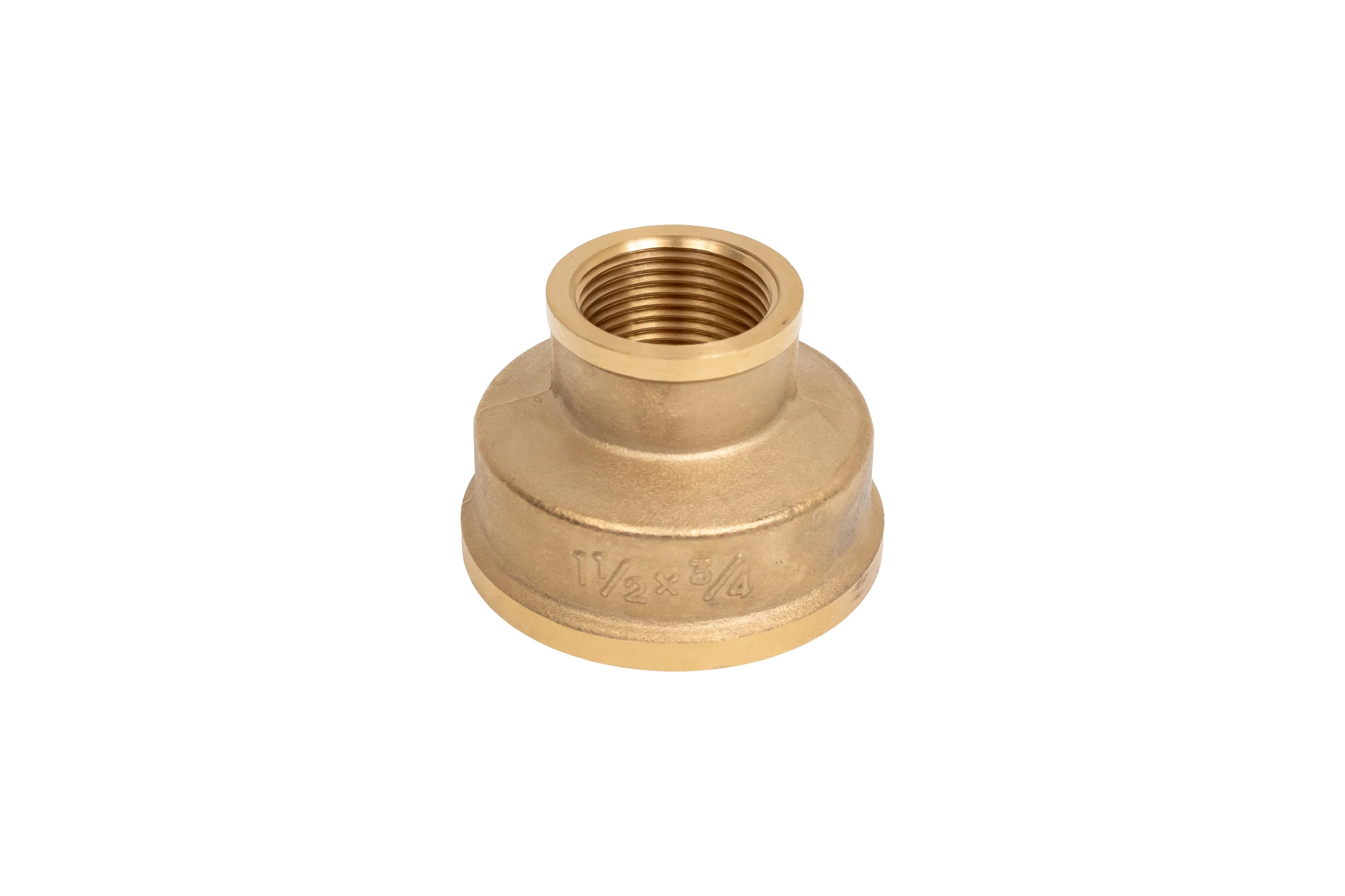 Муфта латунная никелированная переходная 1 1/2"×3/4" с внутренней/внутренней резьбой для соединения труб разного диаметра Millennium LMFF4034