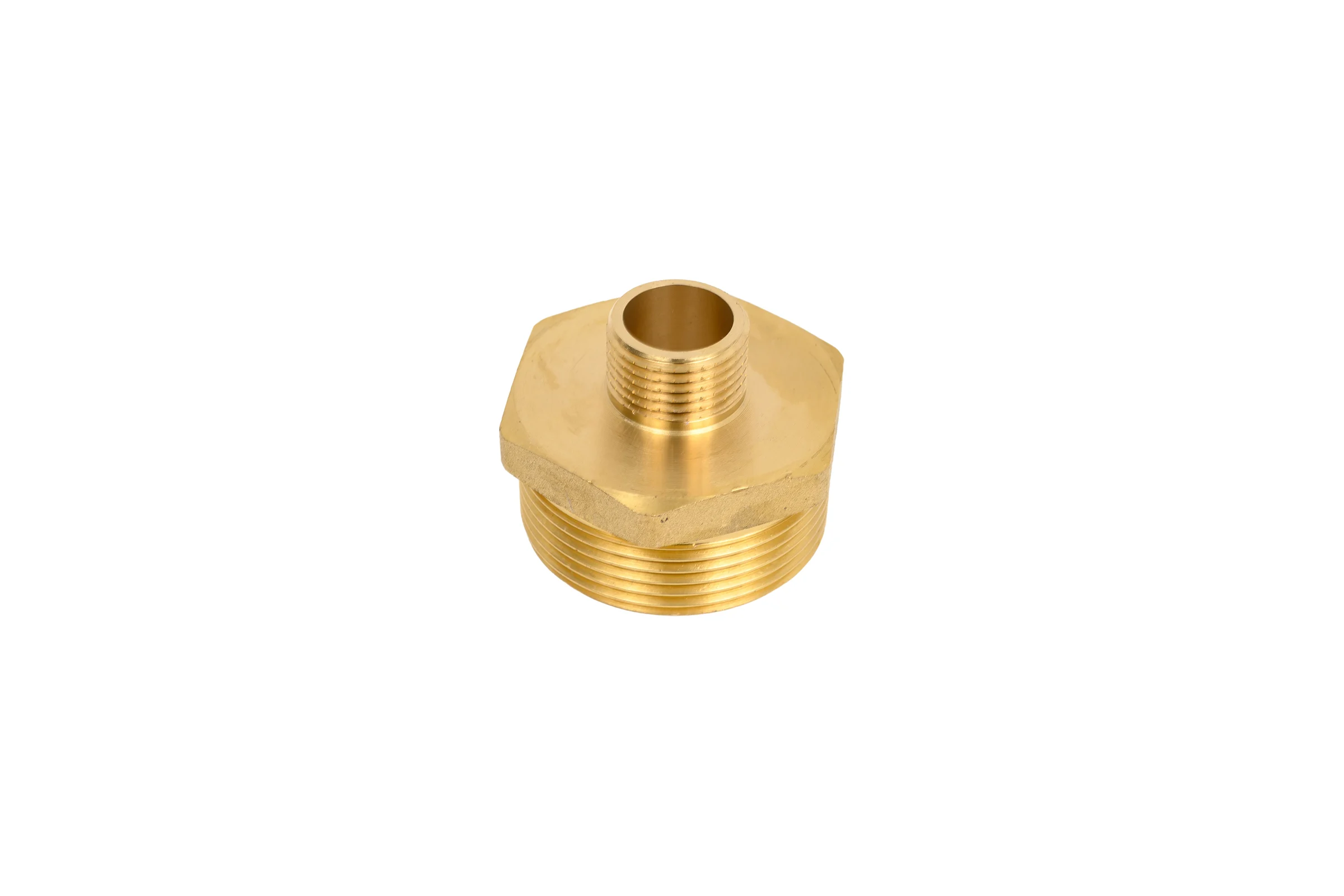 Ниппель латунный никелированный переходной Millennium 1 1/2" х 1/2" с наружной резьбой LBMM4012