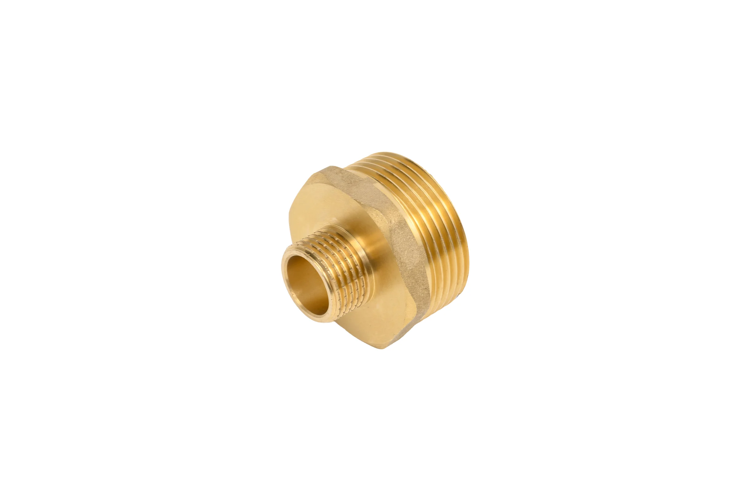 Ниппель латунный никелированный переходной Millennium 1 1/4" х 1/2" с наружной резьбой LBMM3212