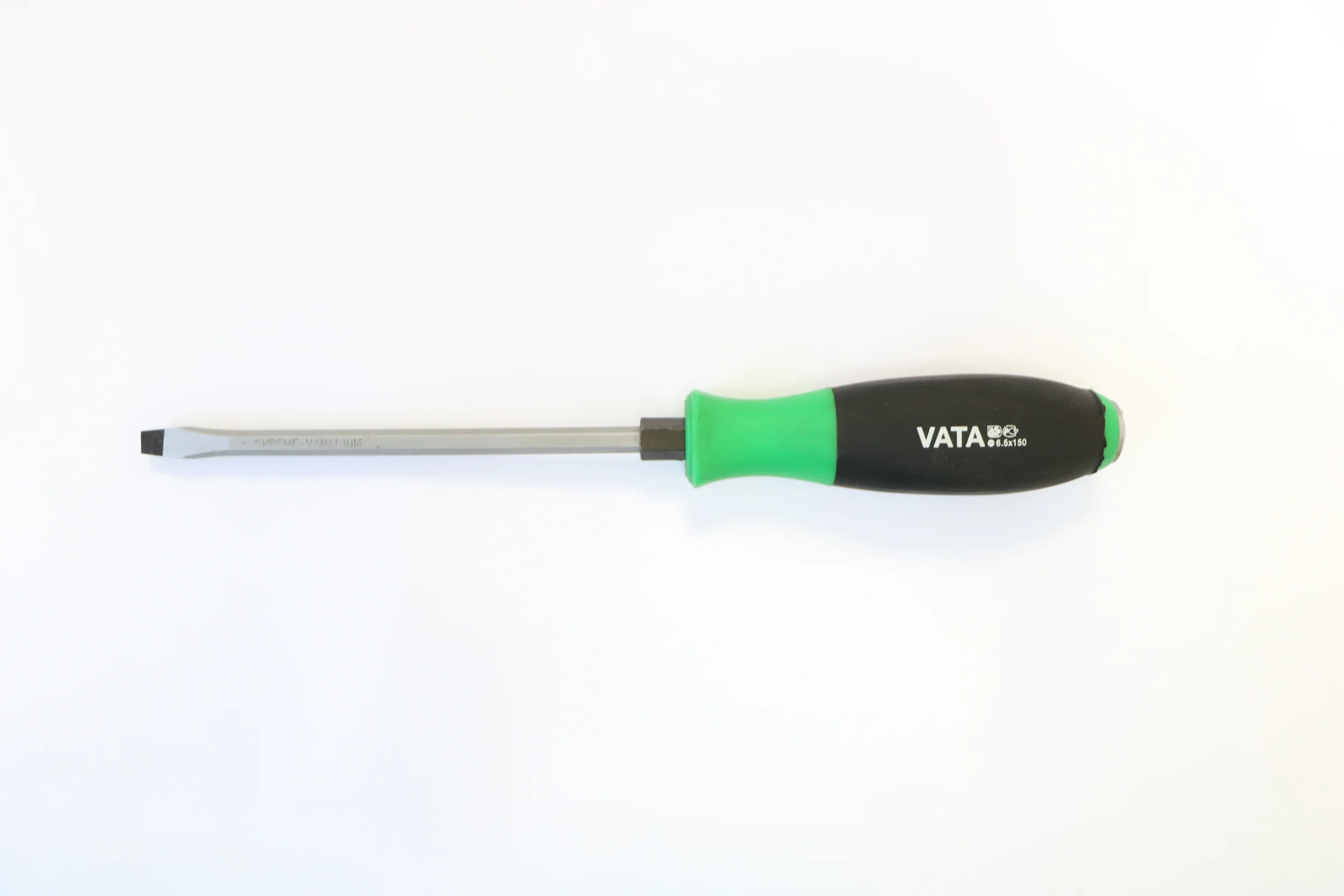 Отвертка шлицевая VATA 6,5х150 мм усиленная 9252009