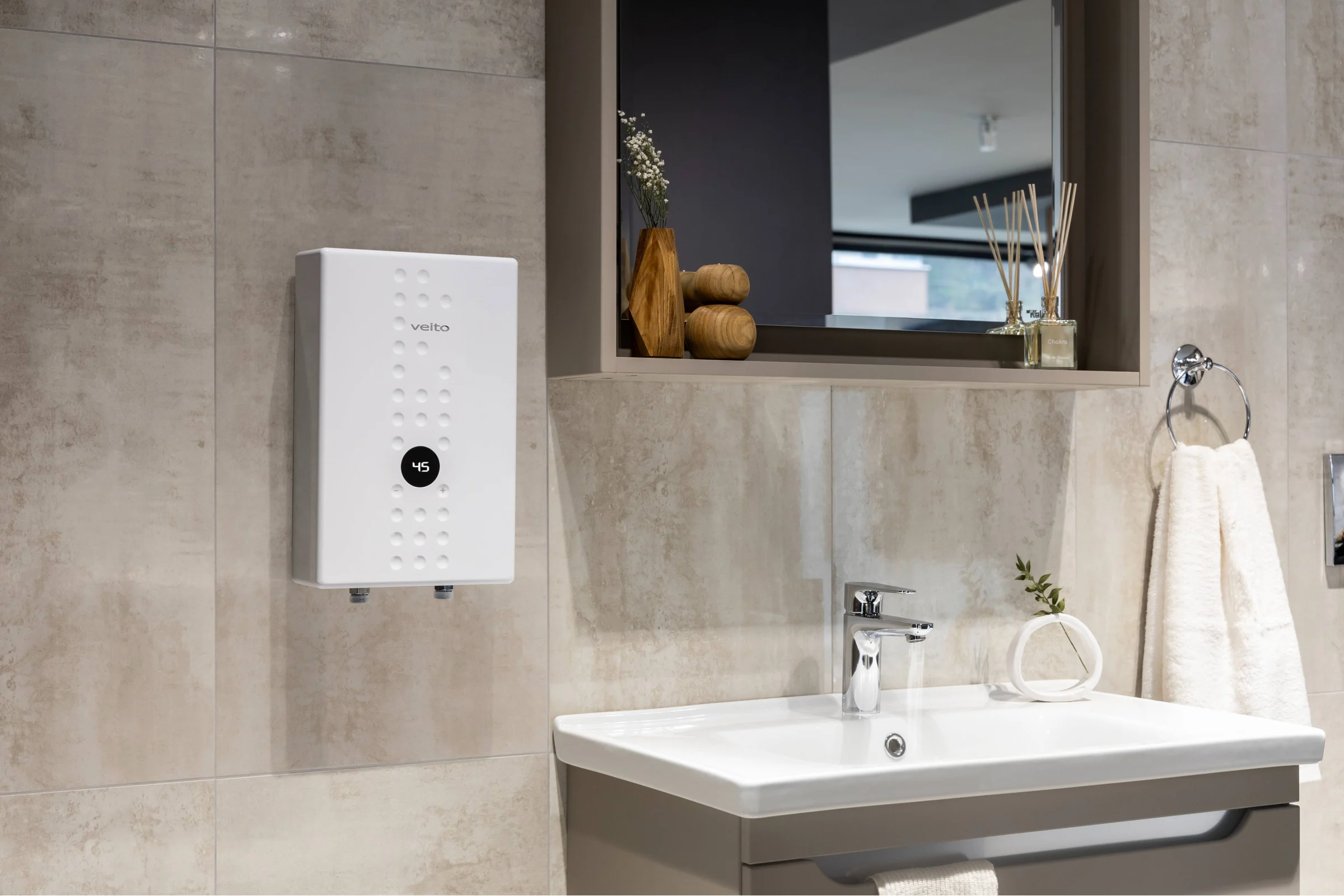 Водонагреватель проточный Veito Flow E9 V2109