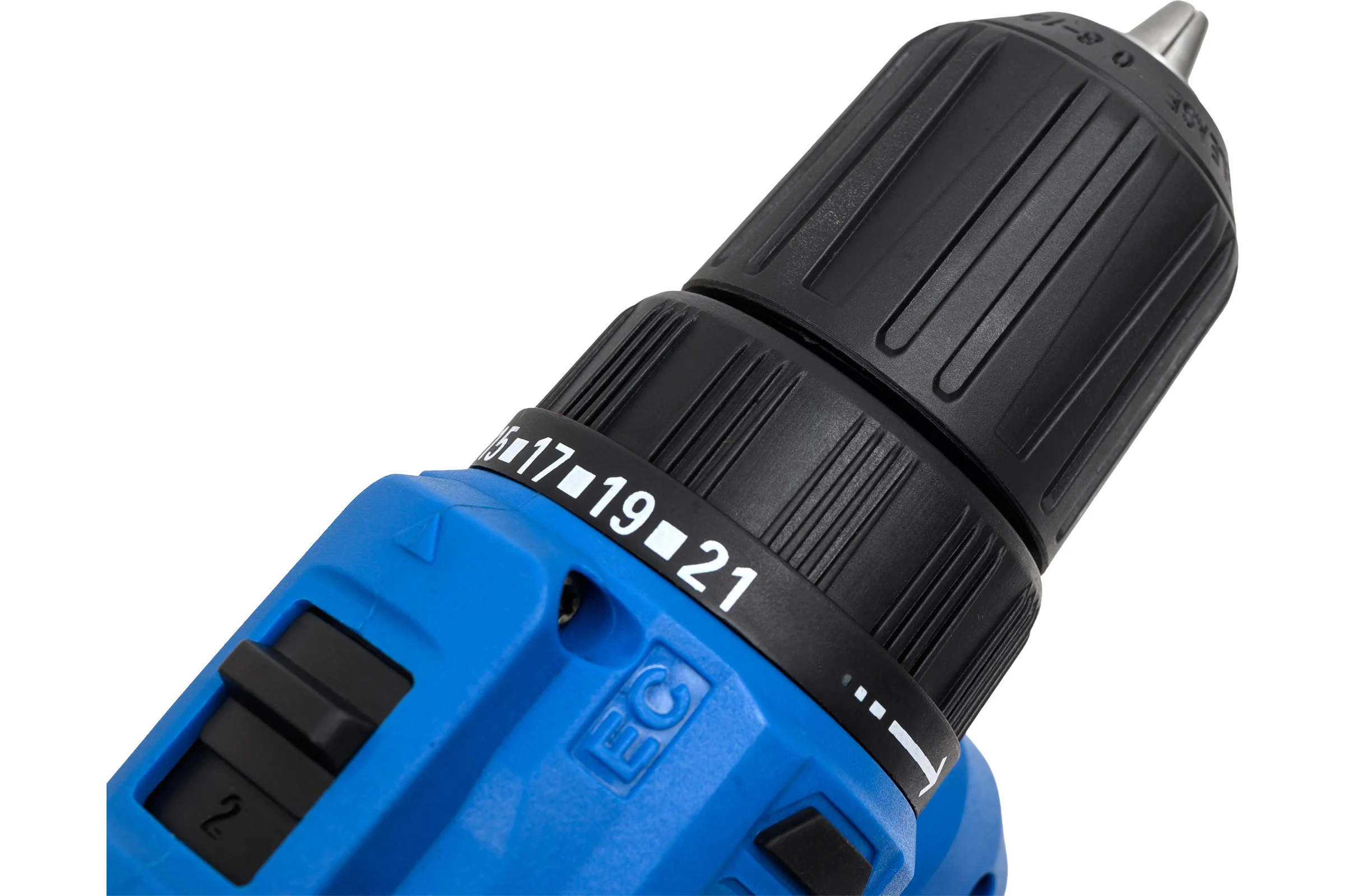 Аккумуляторная дрель-шуруповерт BULL SR 1203 Xcase БЕСЩЕТ., 12 В, 37 Н*м, 2*2 А*ч акб, БЗП 10 мм 1329879