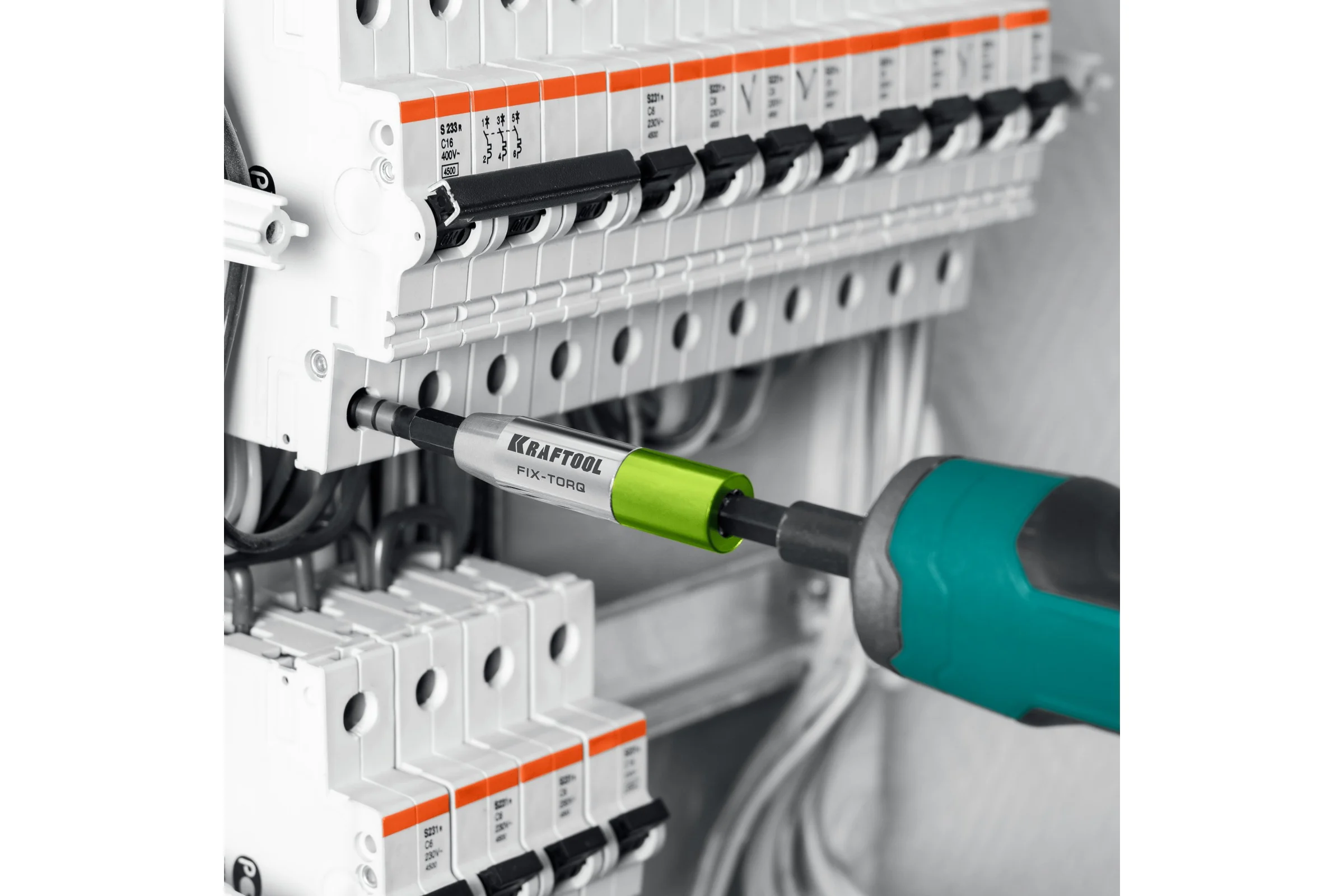 Динамометрический адаптер KRAFTOOL FIX-TORQ для бит 1.4 Нм 64035-1.4