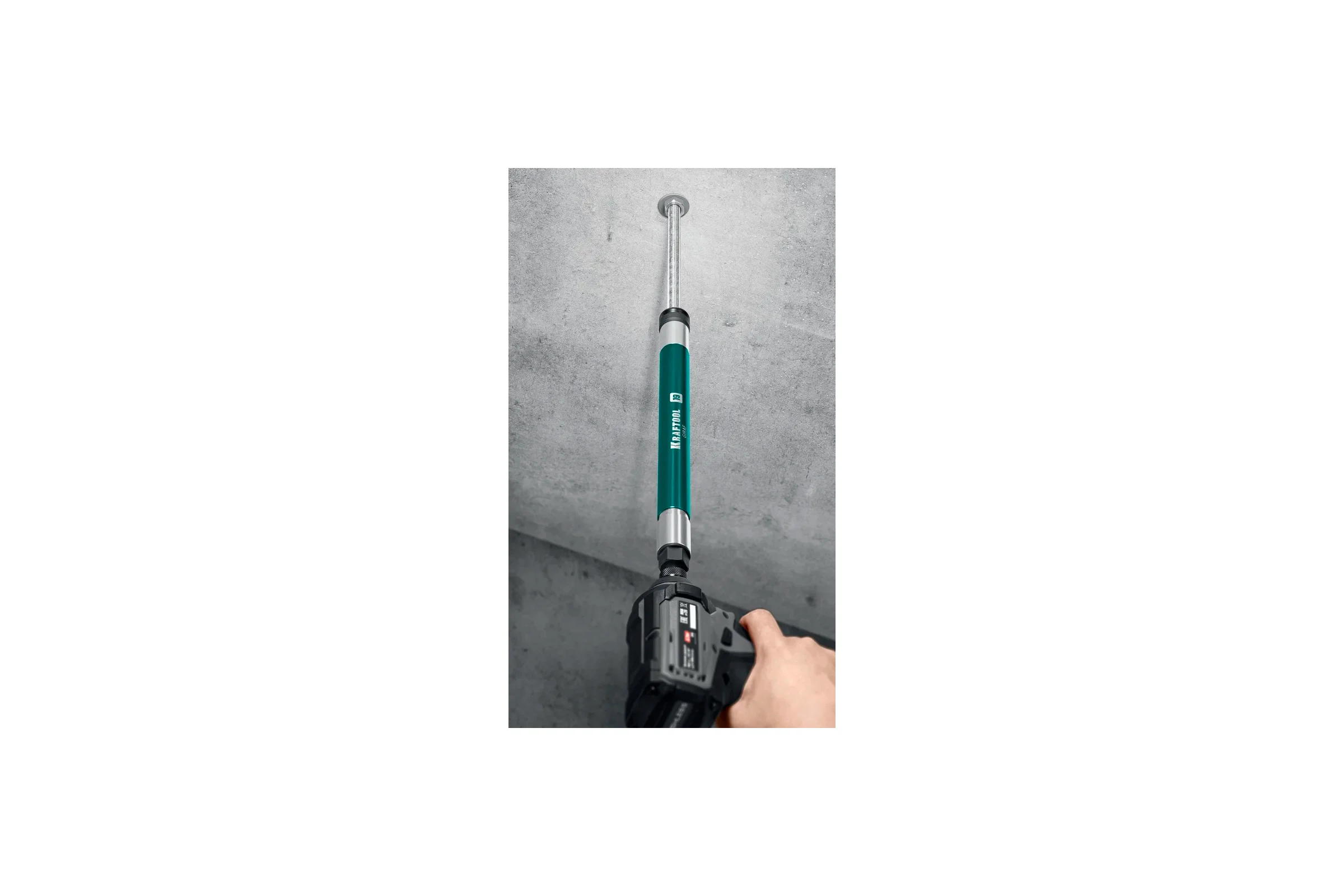 Длинная ударная бита с торцовой головкой KRAFTOOL Giraf 285 мм 26197-10