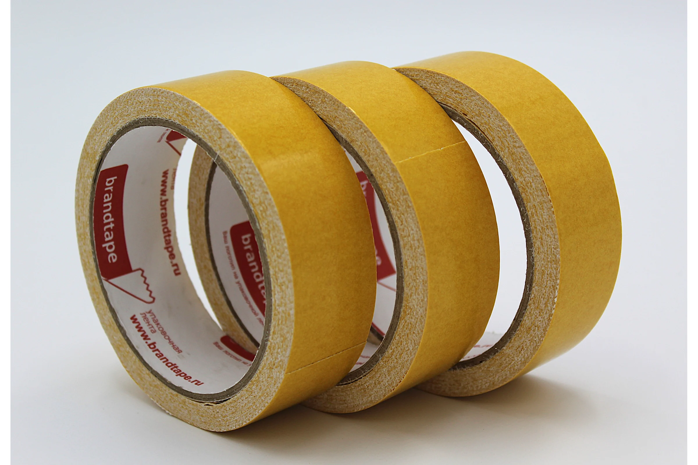 Двухсторонняя клейкая лента Brandtape ткань 30мм х 10м (упаковка 3 шт.) 4631177461002