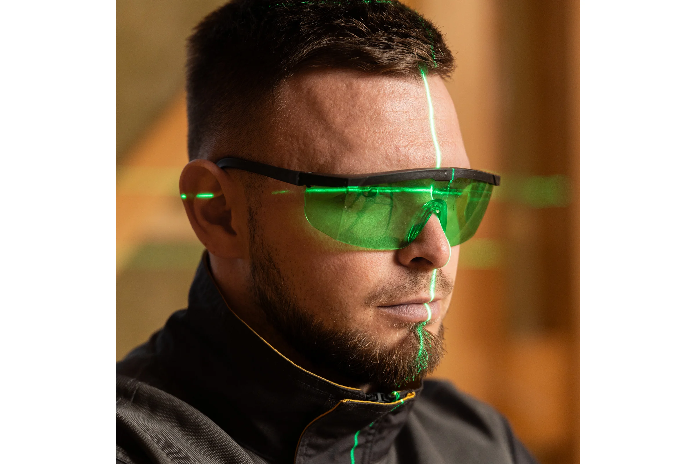 Лазерный уровень мультипризменный Denzel DLV-360-4C, 30 м, зеленый луч, Li-Ion 2,4 Aч, кейс 35081