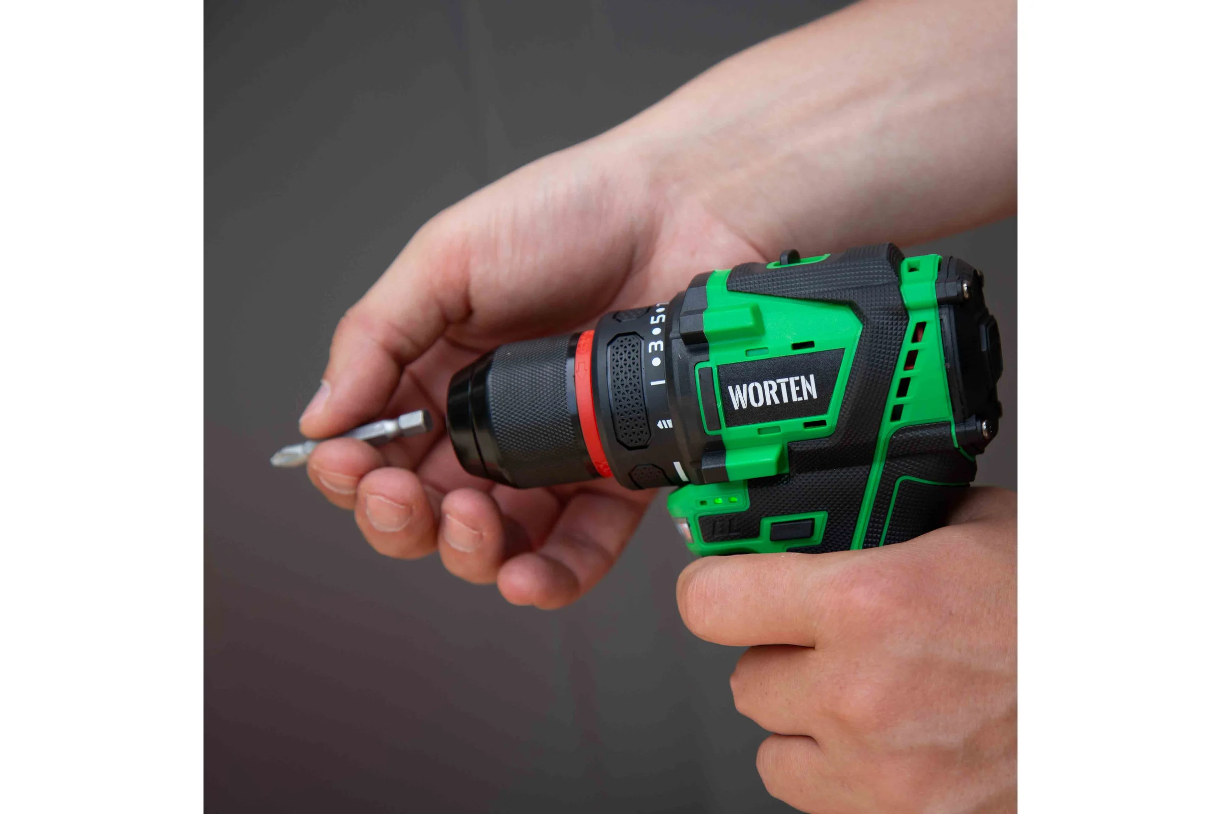 Дрель-шуруповерт бесщеточная WORTEN 2x3.0Ач, 16В IM КА-90000576