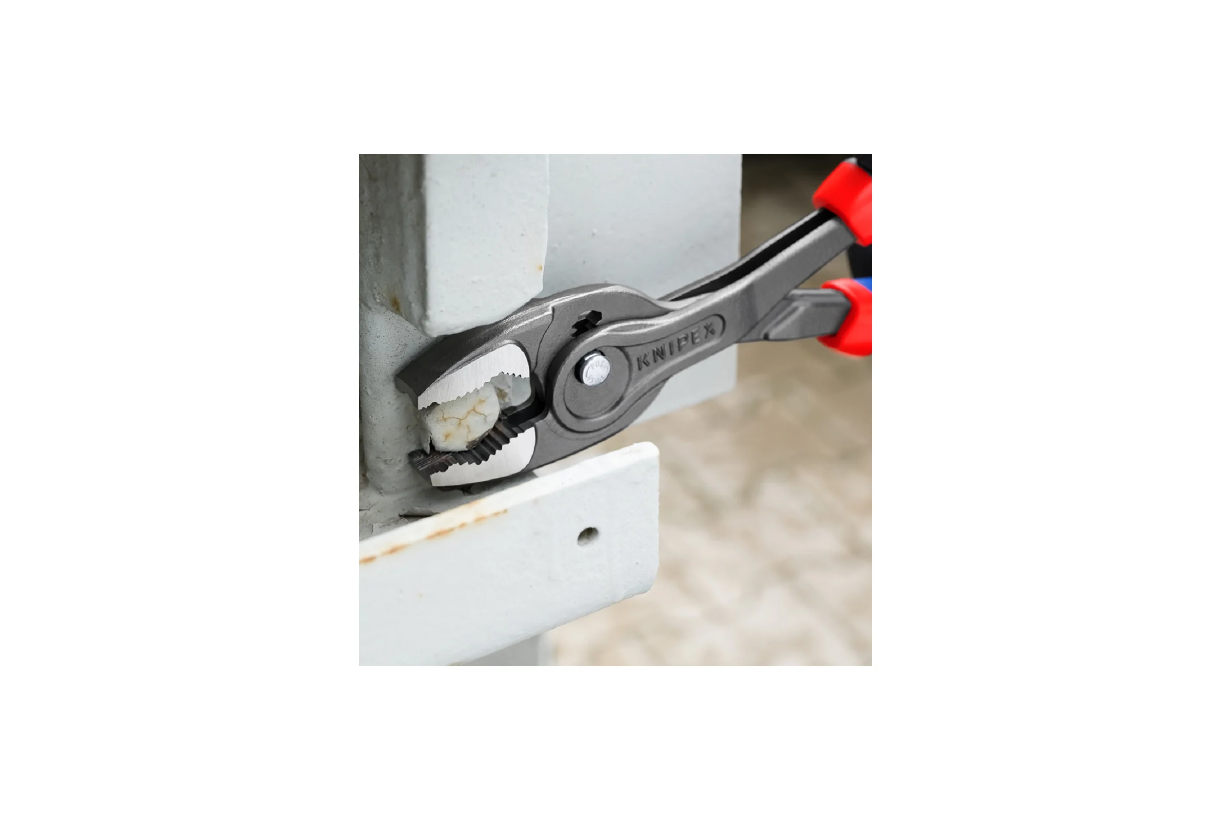 Клещи с фронтальным и боковым захватами Knipex TwinGrip, зев 3-16 мм, длина 150 мм, 3К ручки, SB KN-8202150SB