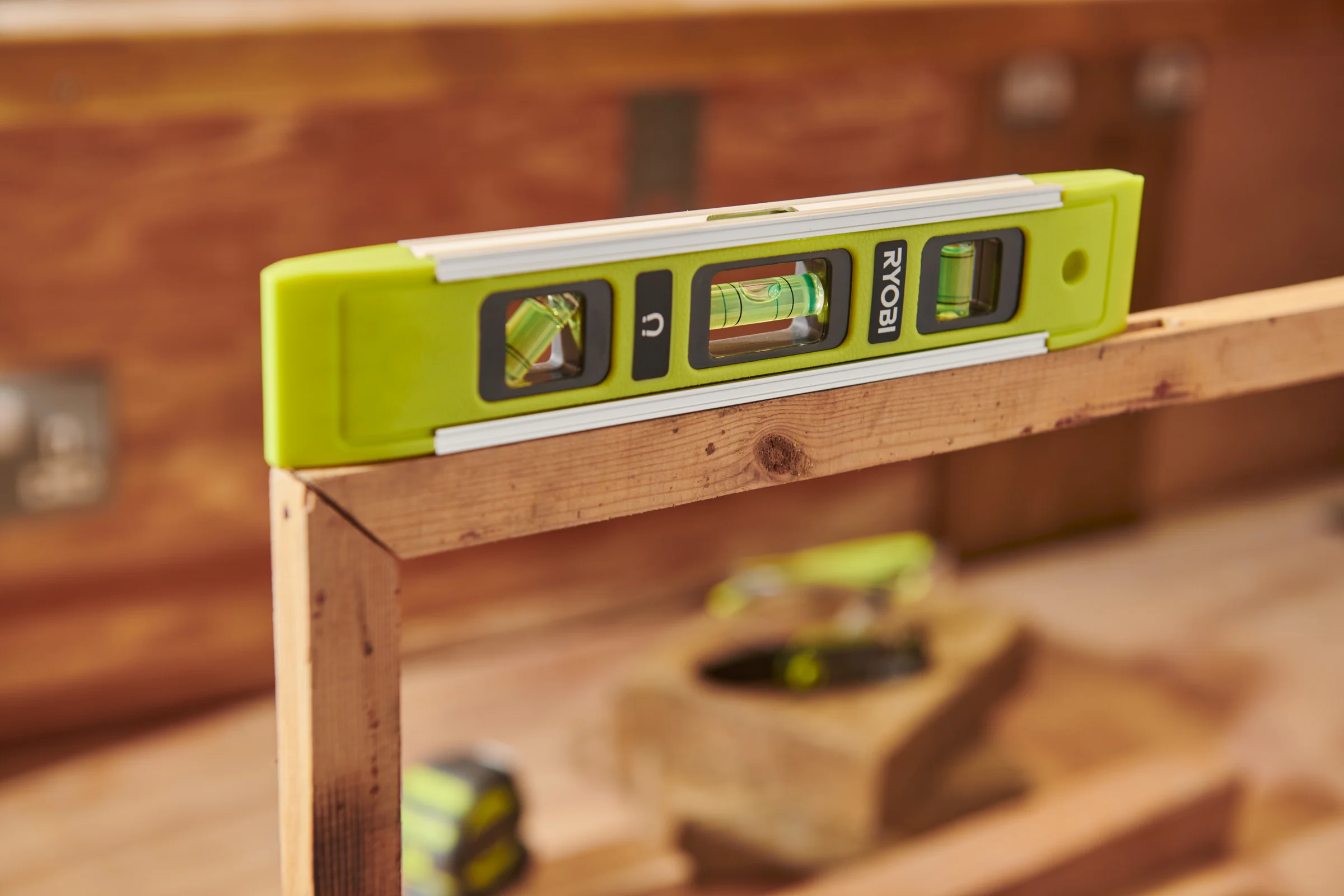 Уровень торпедо Ryobi 230 мм RTL23CM 5132005331