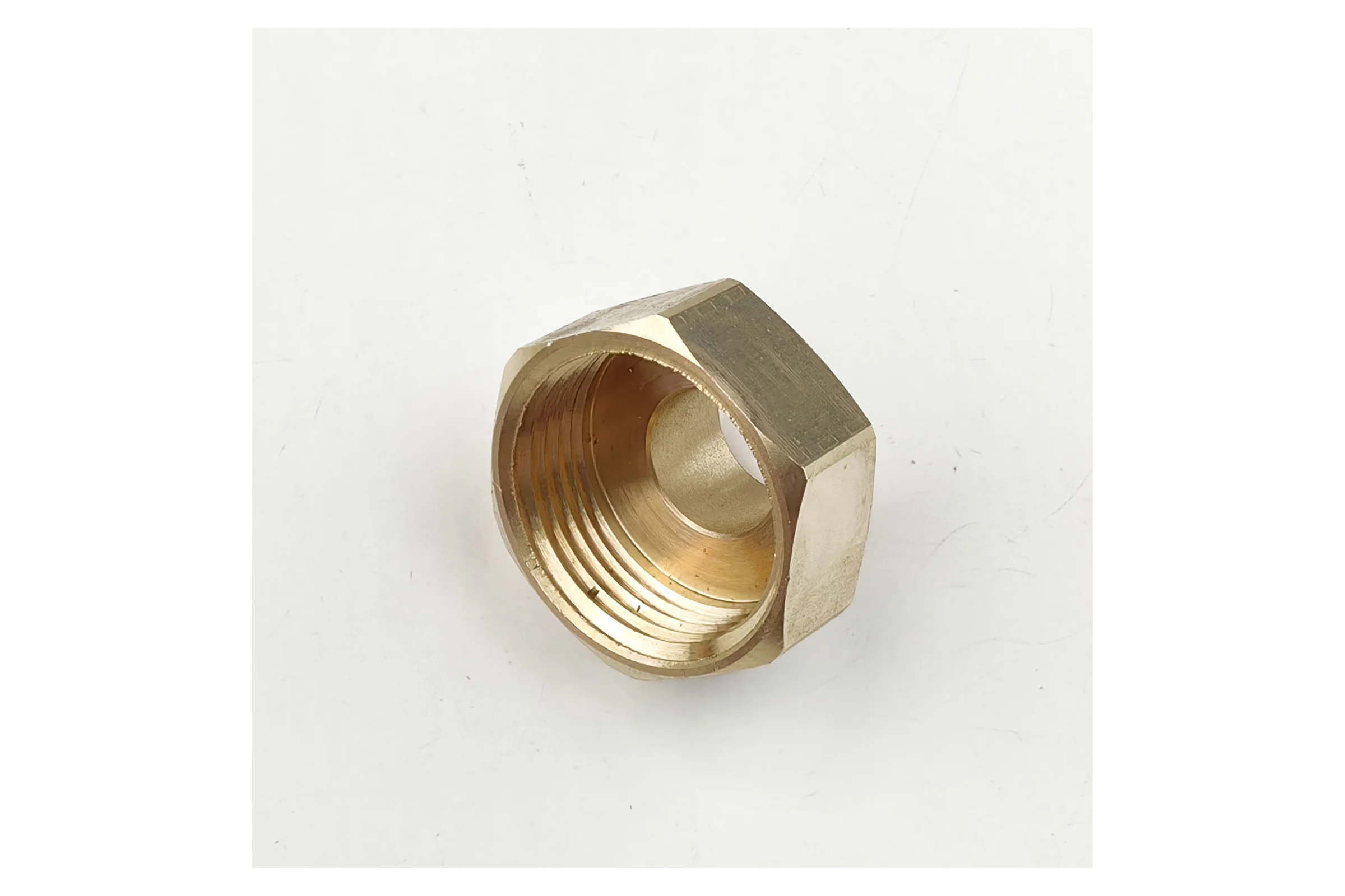 Переходник Boutte латунный, ВР 1" х НР 1/2", под ключ 9278489