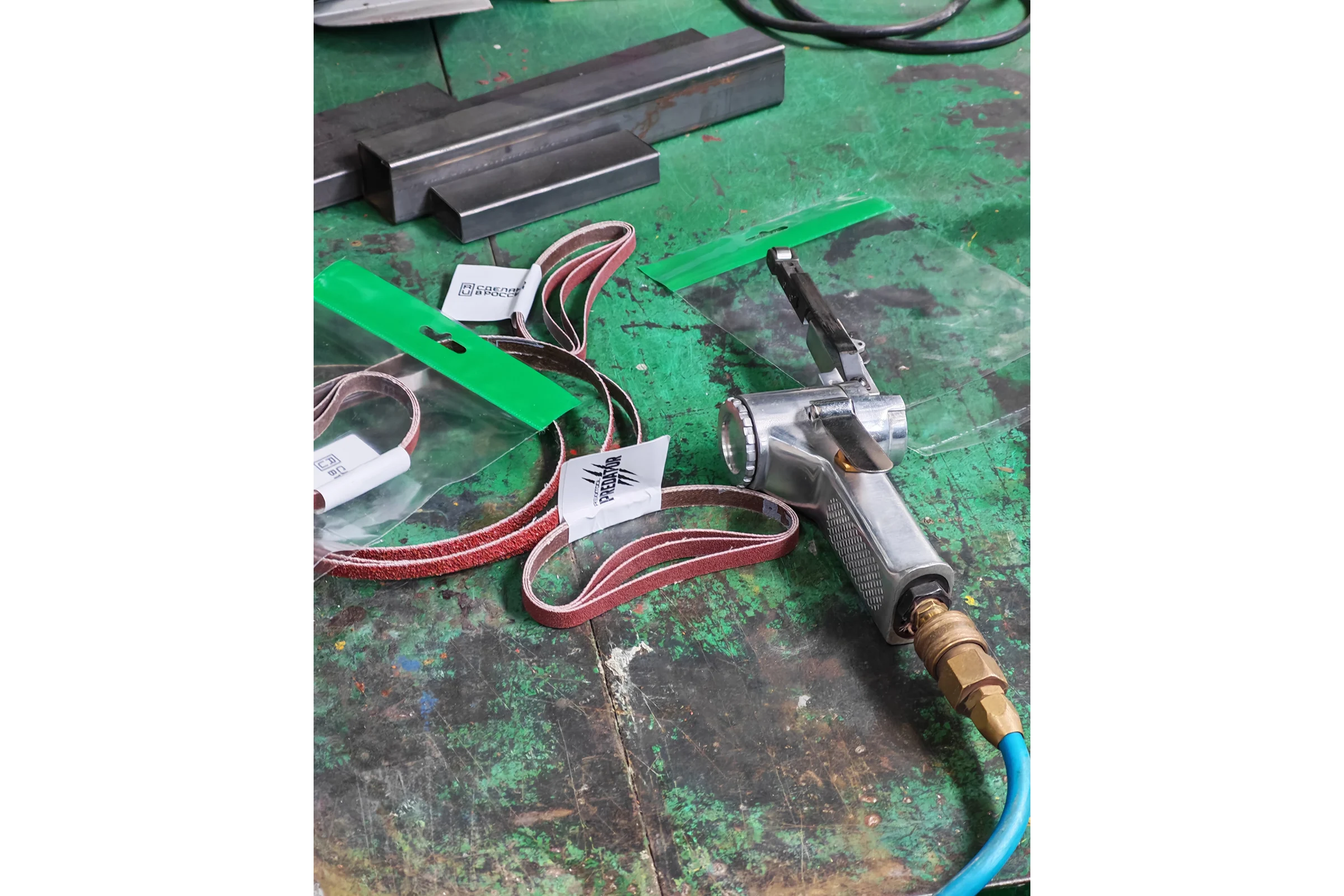 Лента шлифовальная абразивная для ленточного напильника REXXTOOL PREDATOR 10x330, 3 шт, P60 RXT-PREDATOR-10x330-60