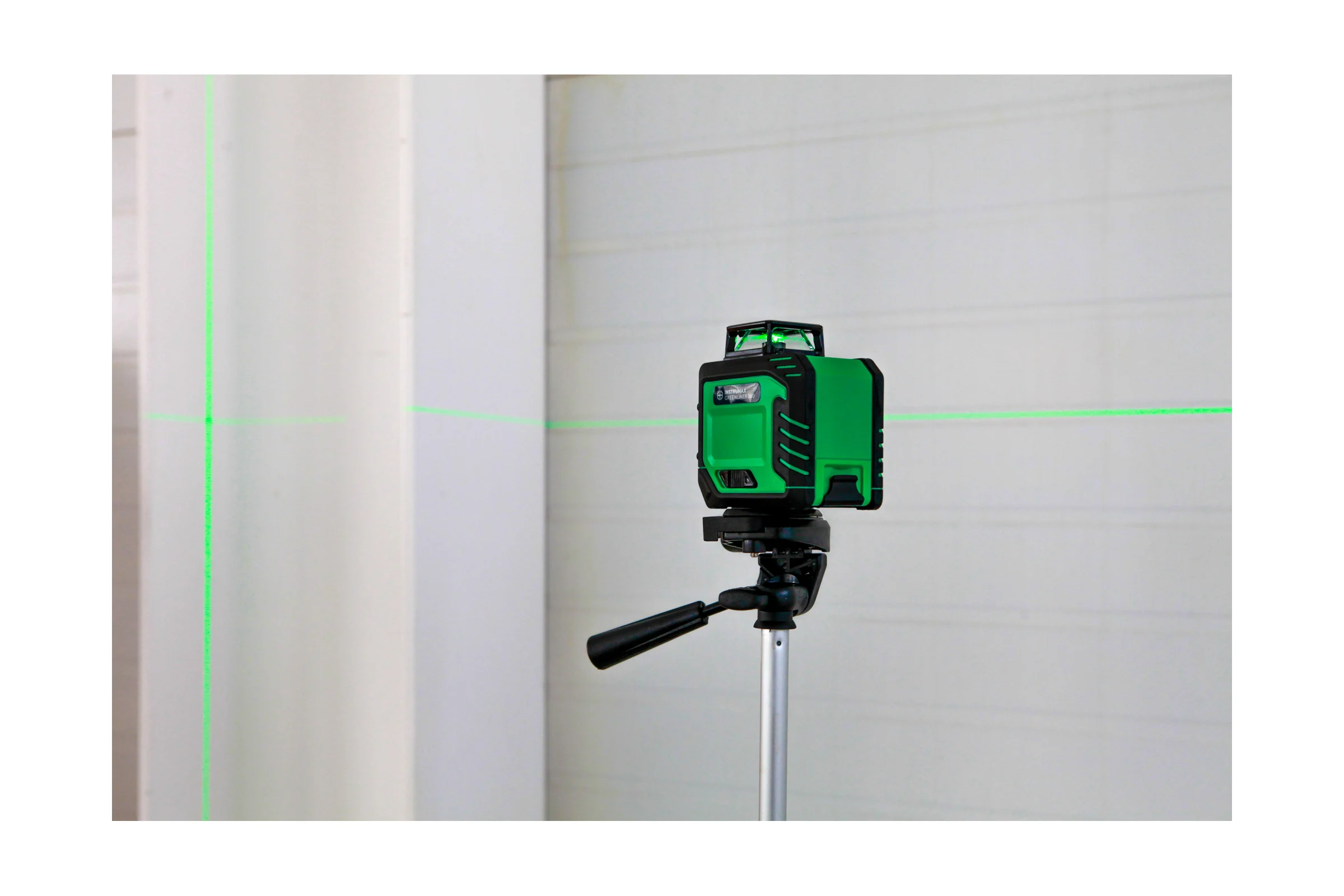 Лазерный уровень INSTRUMAX GREENLINER 360 IM0134