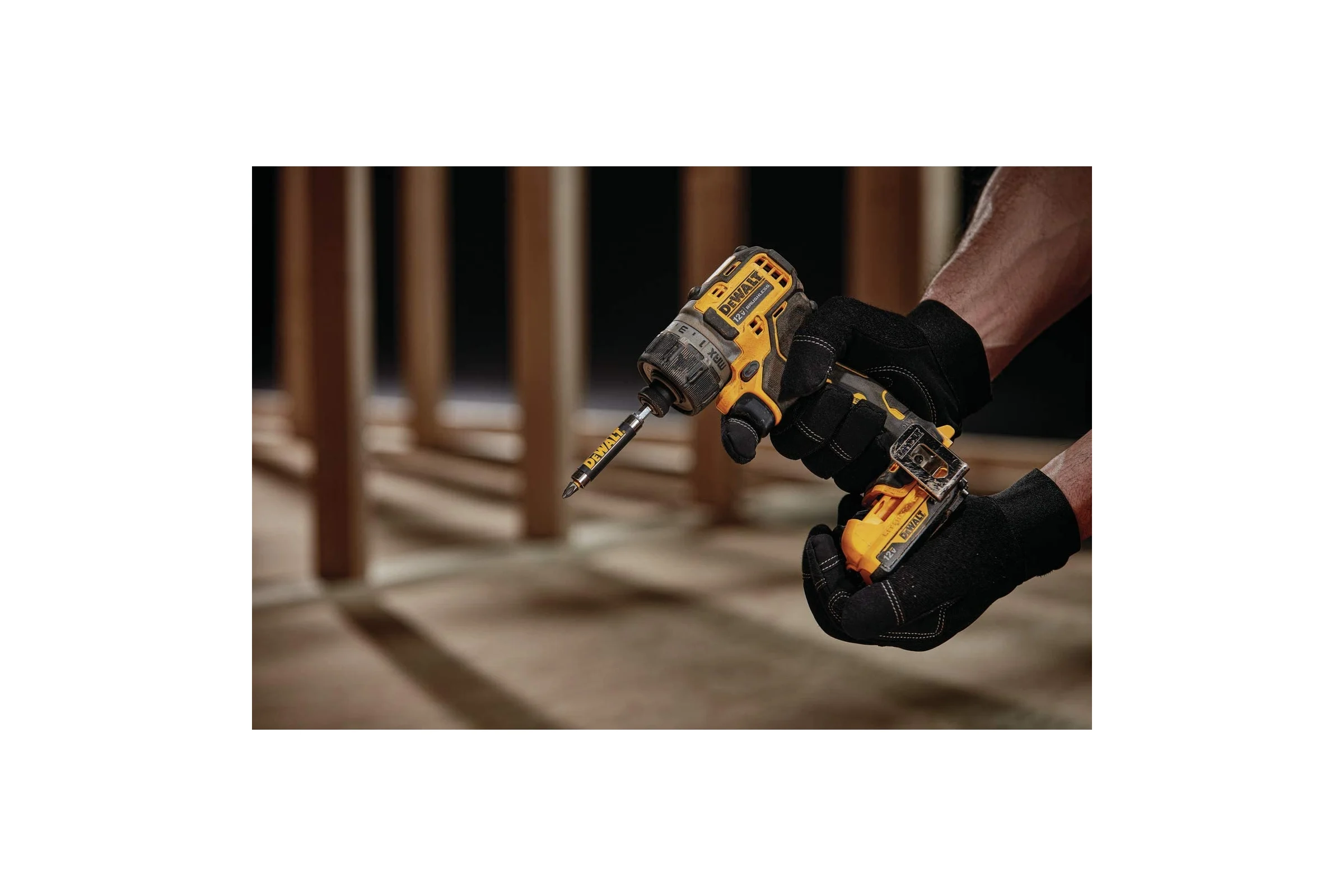 Аккумуляторный шуруповерт Dewalt DCF601N, 12 В, 8 Нм, без АКБ и ЗУ DCF601N-XJ