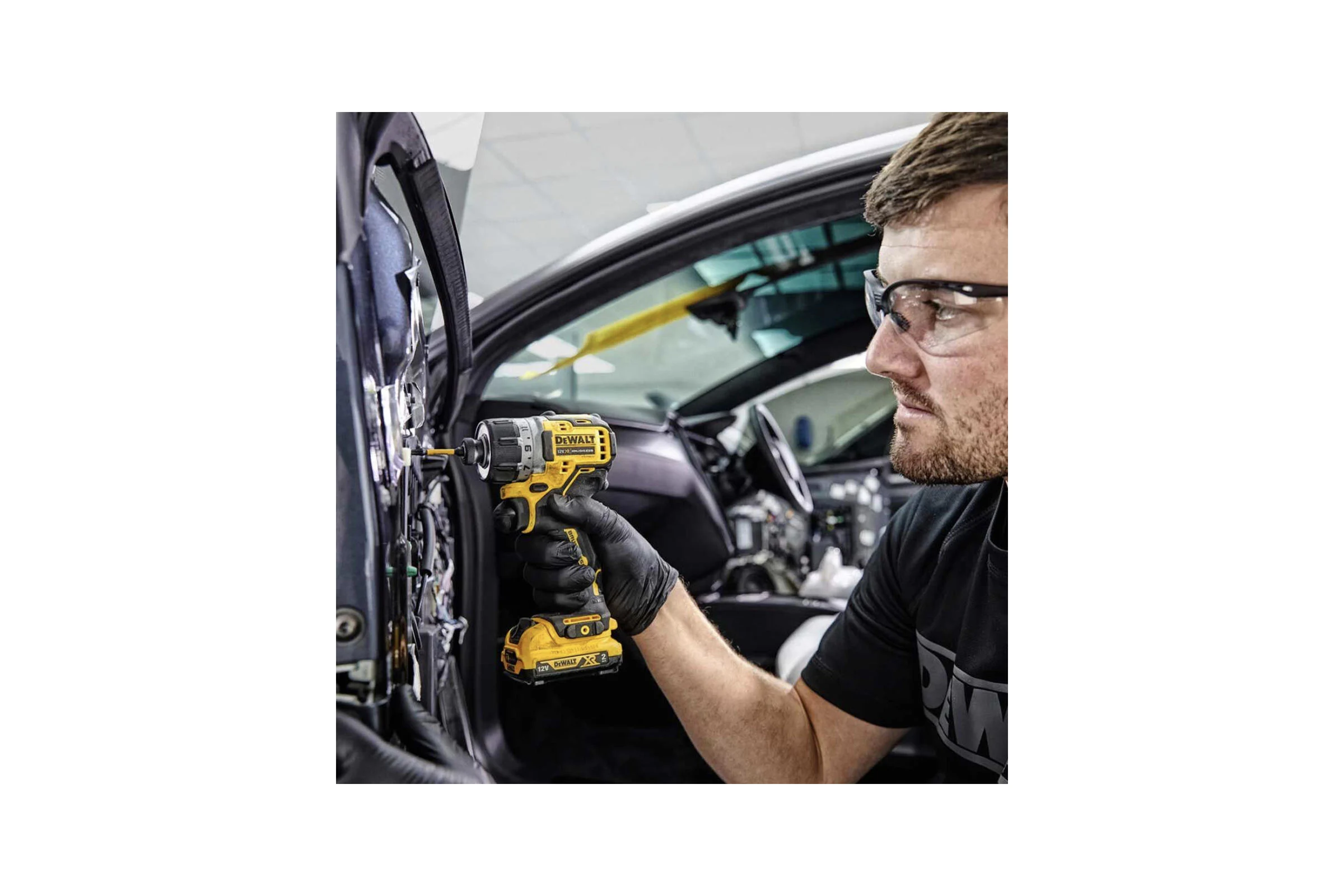 Аккумуляторный шуруповерт Dewalt DCF601N, 12 В, 8 Нм, без АКБ и ЗУ DCF601N-XJ