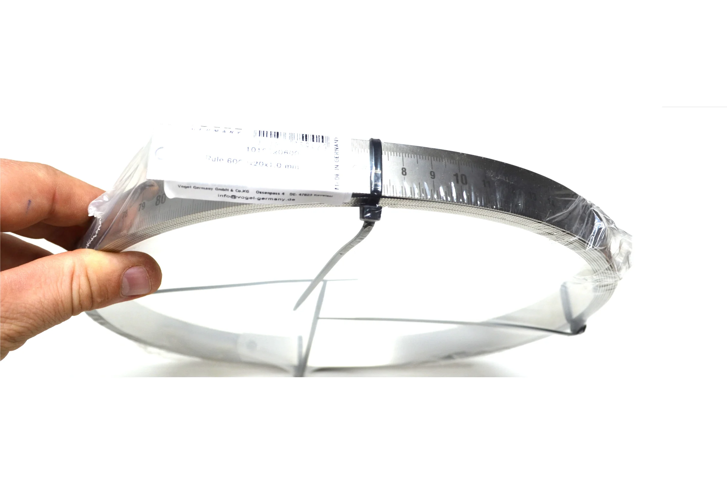 Линейка нержавеющая Vogel 6000x20x1.0, 0.5мм/1мм 1016020600