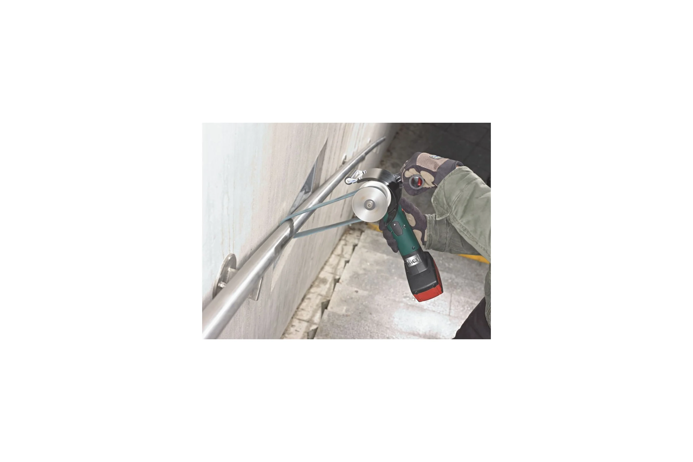 Аккумуляторная шлифмашина Metabo S 18 LTX 600154850