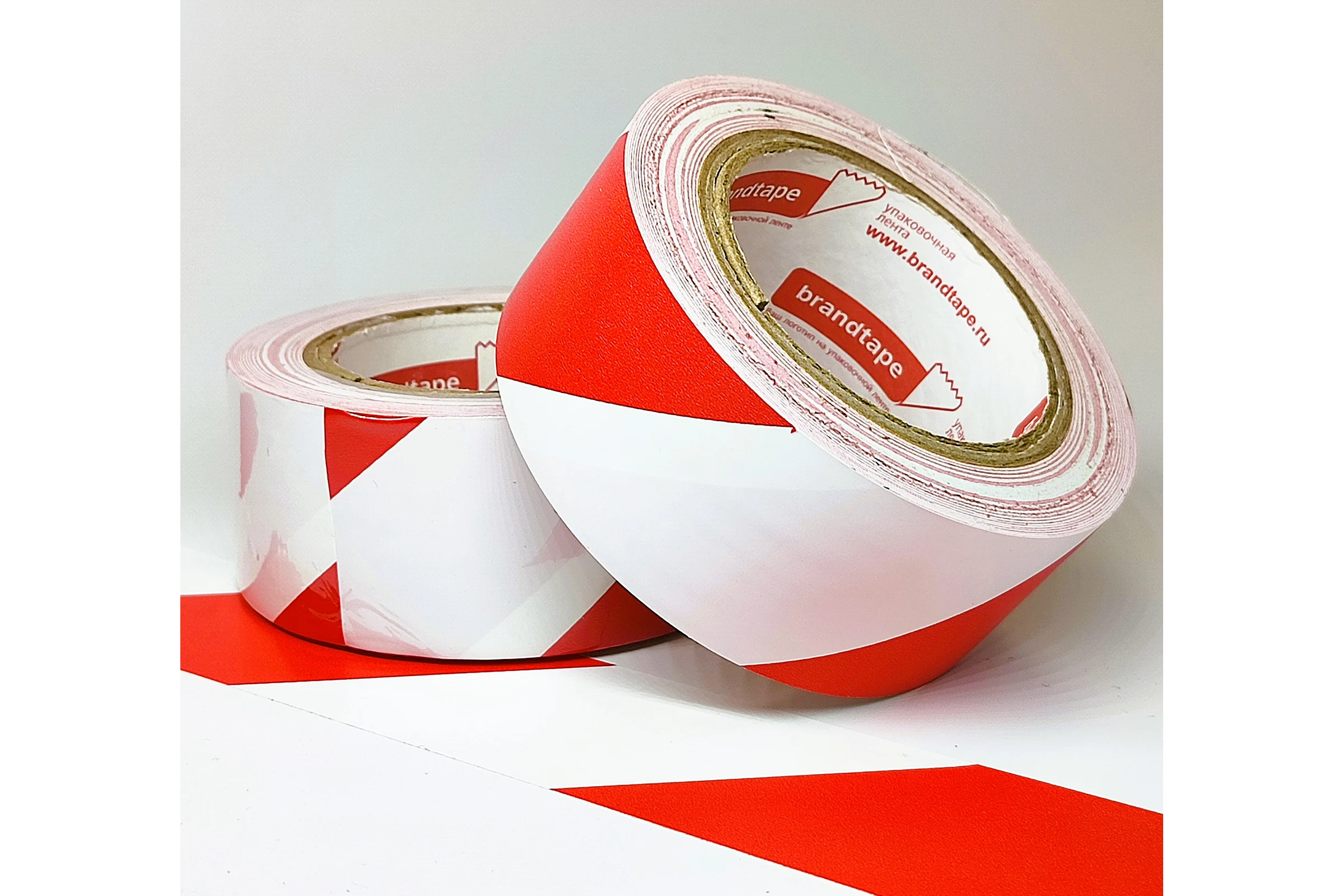 Разметочная клейкая лента Brandtape красно-белая 50мм_33м 4631178853820