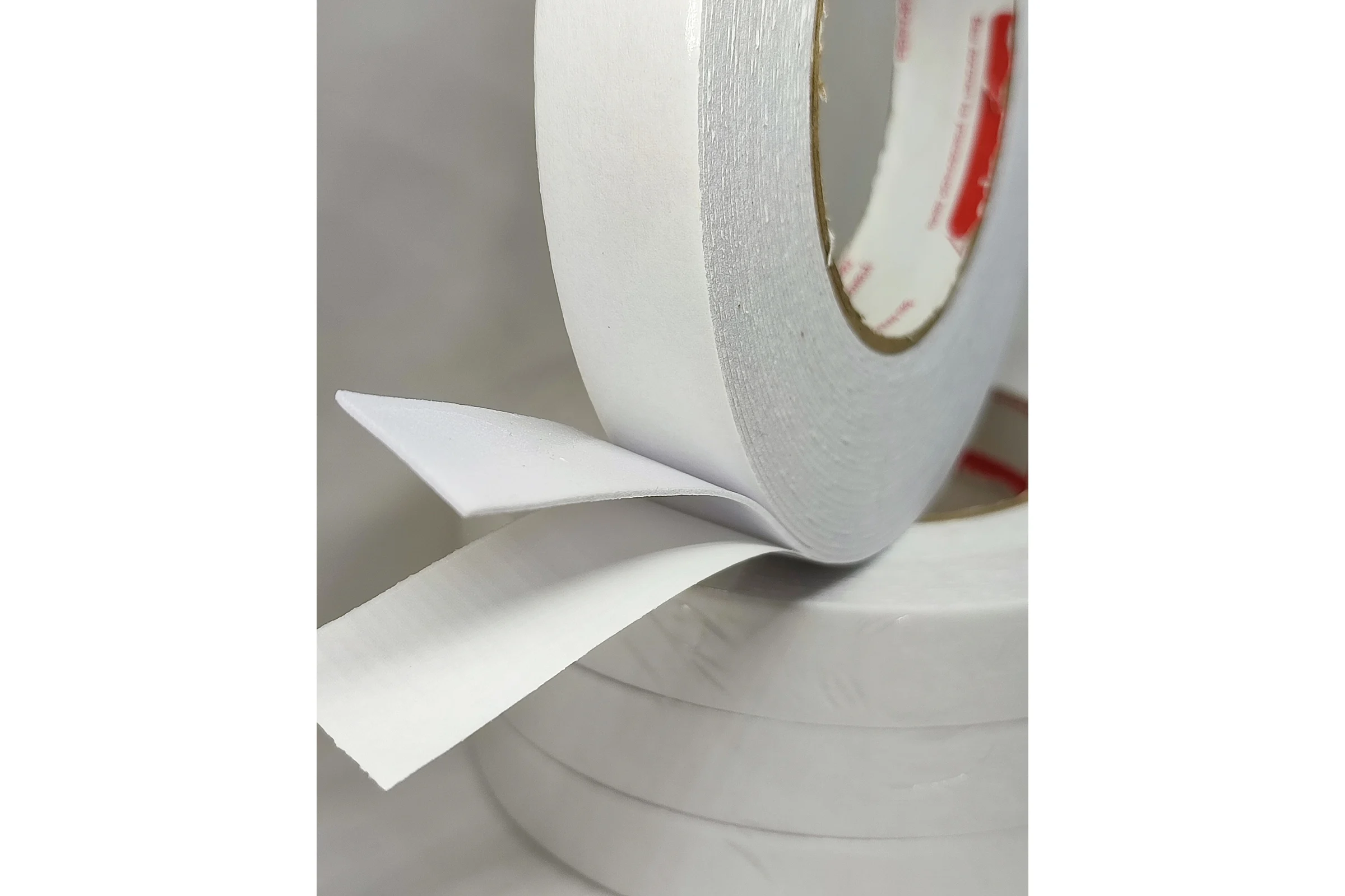 Двухсторонняя клейкая лента Brandtape пена 15мм х 10м (упаковка 4 шт.) 4631163957038