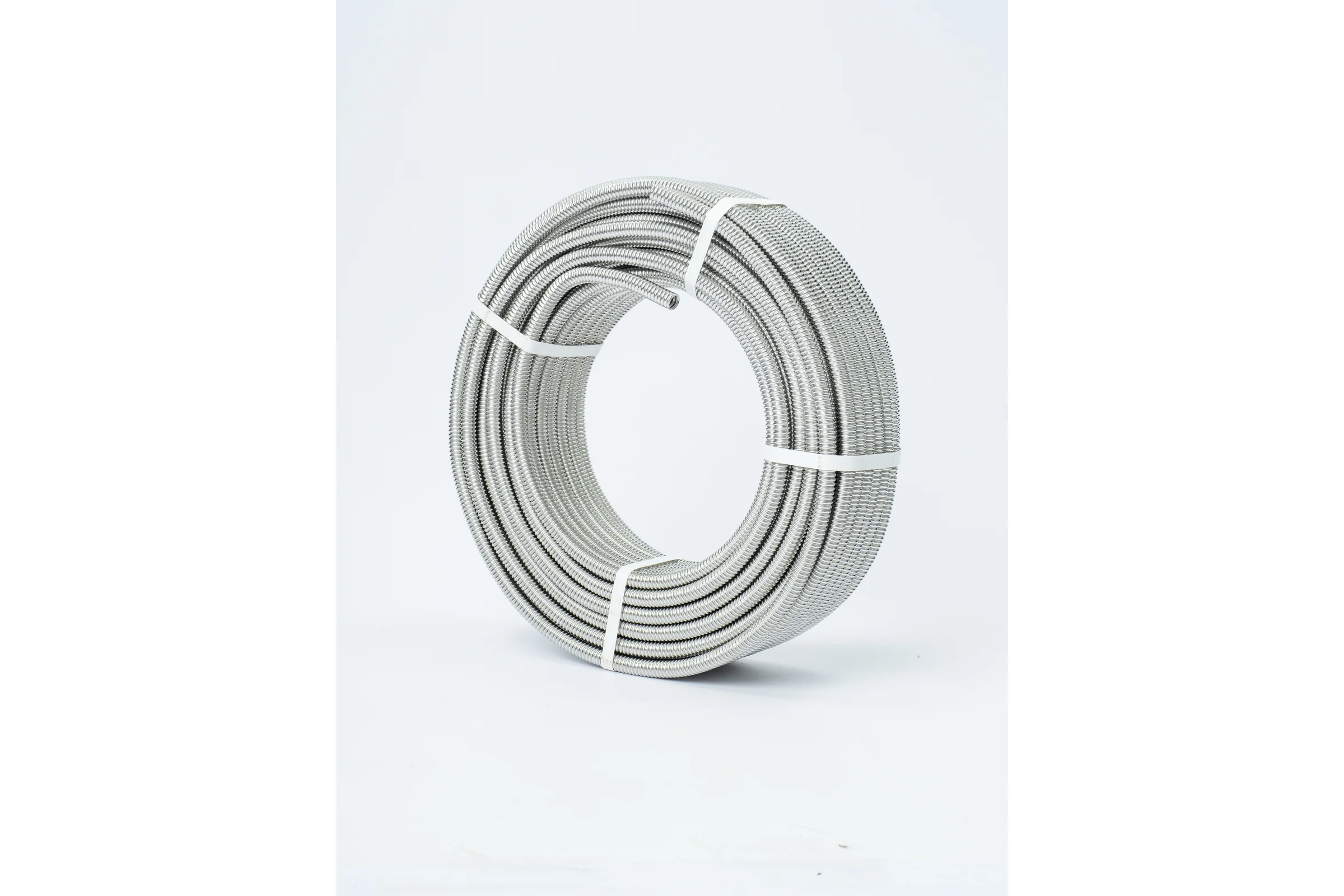 Труба гофрированная KOFULSO нержавеющая сталь отожженная 32 М (бухта 10м) 32М/10