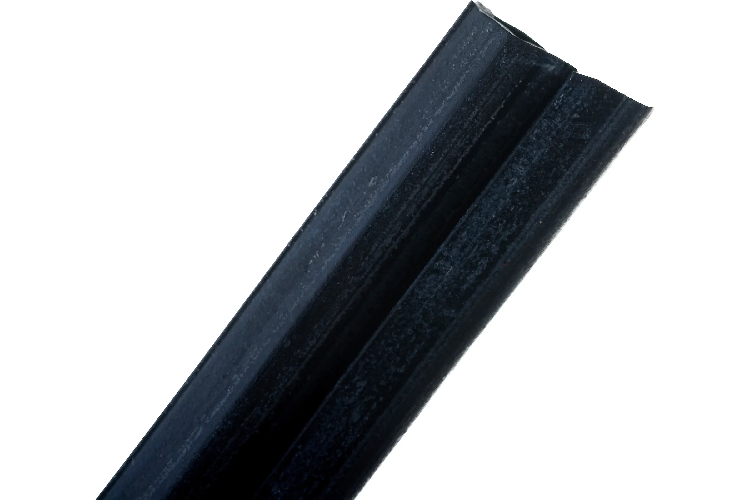 Уплотнитель для пластиковых окон ТДВ универсальный, черный, 5.5 м, EPDM 1502008