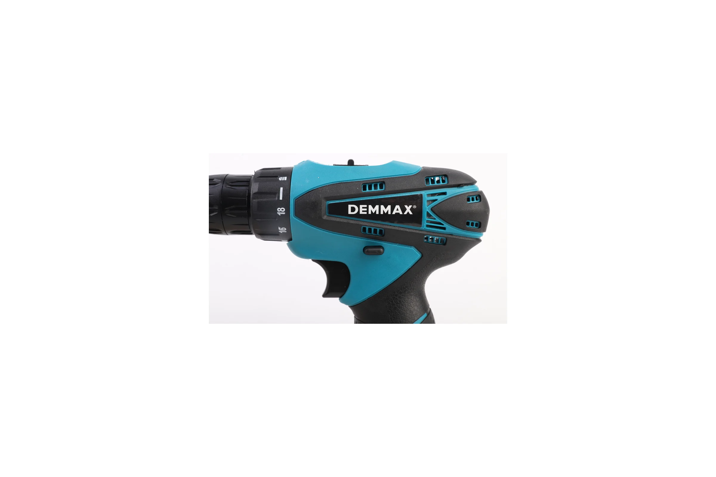 Аккумуляторный шуруповерт-дрель DEMMAX ESD-010в боксе 15750
