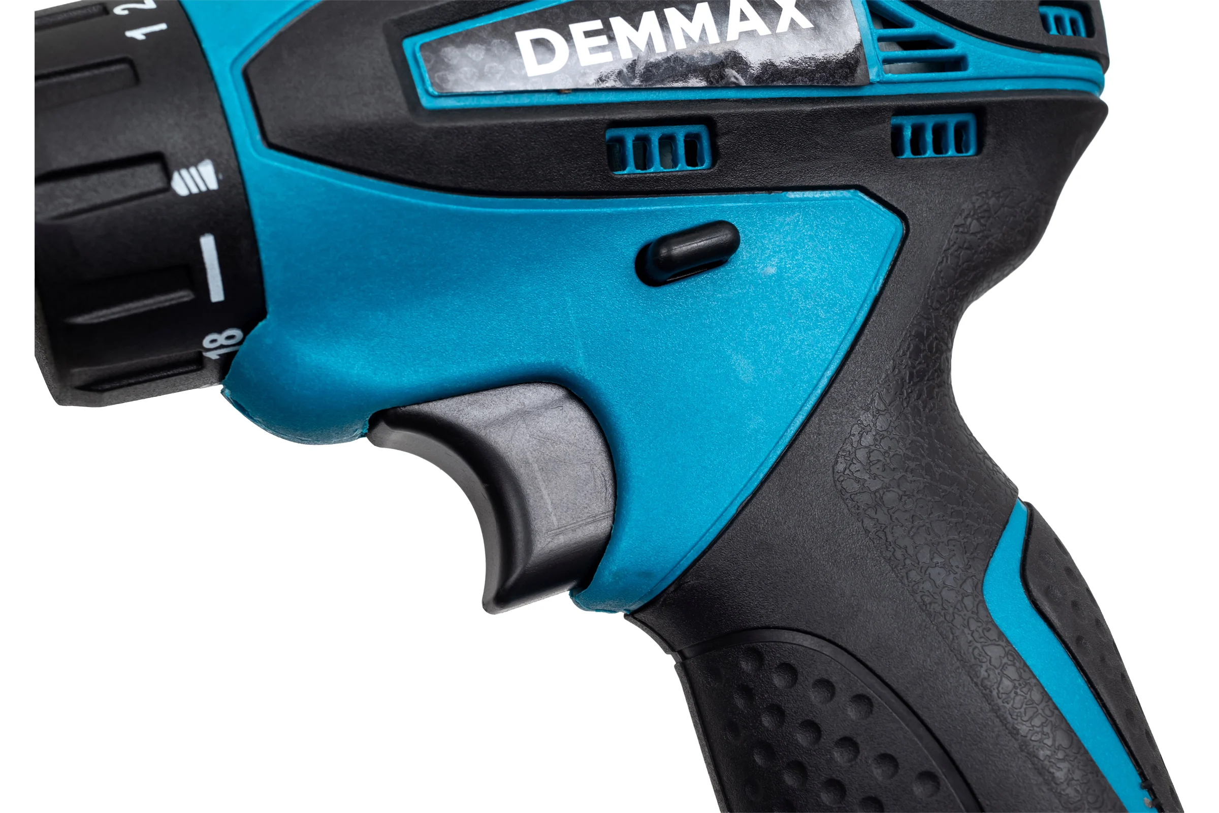 Аккумуляторный шуруповерт-дрель DEMMAX ESD-010в боксе 15750