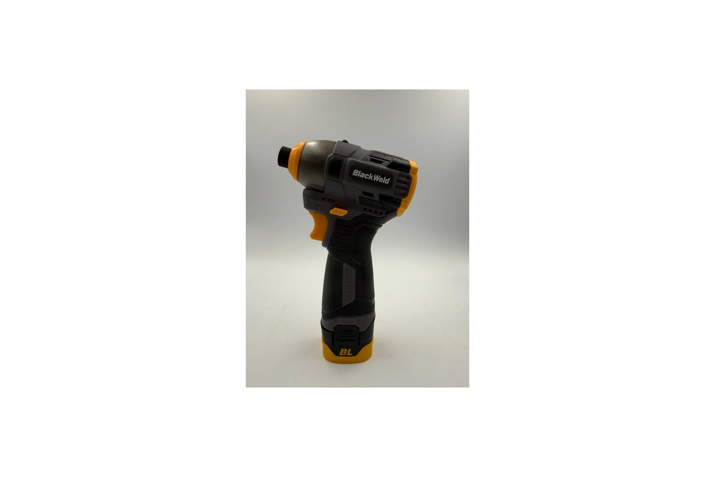 Шуруповерт аккумуляторный BlackWeld 16.8V 1.5Ah 150241