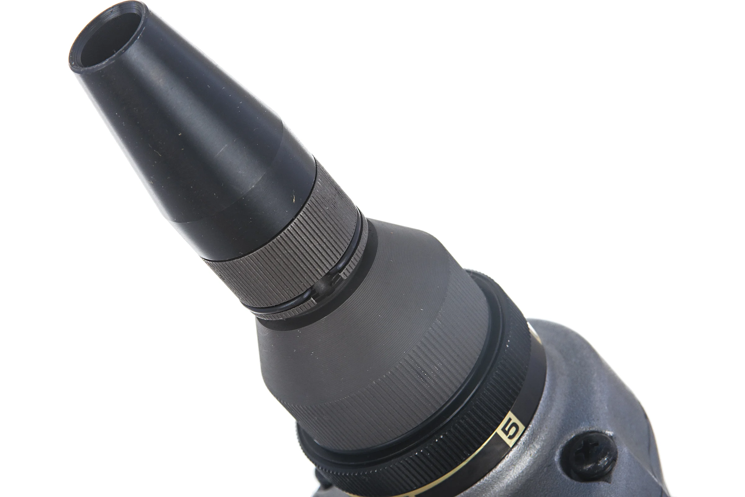 Шуруповерт Makita 6805BV