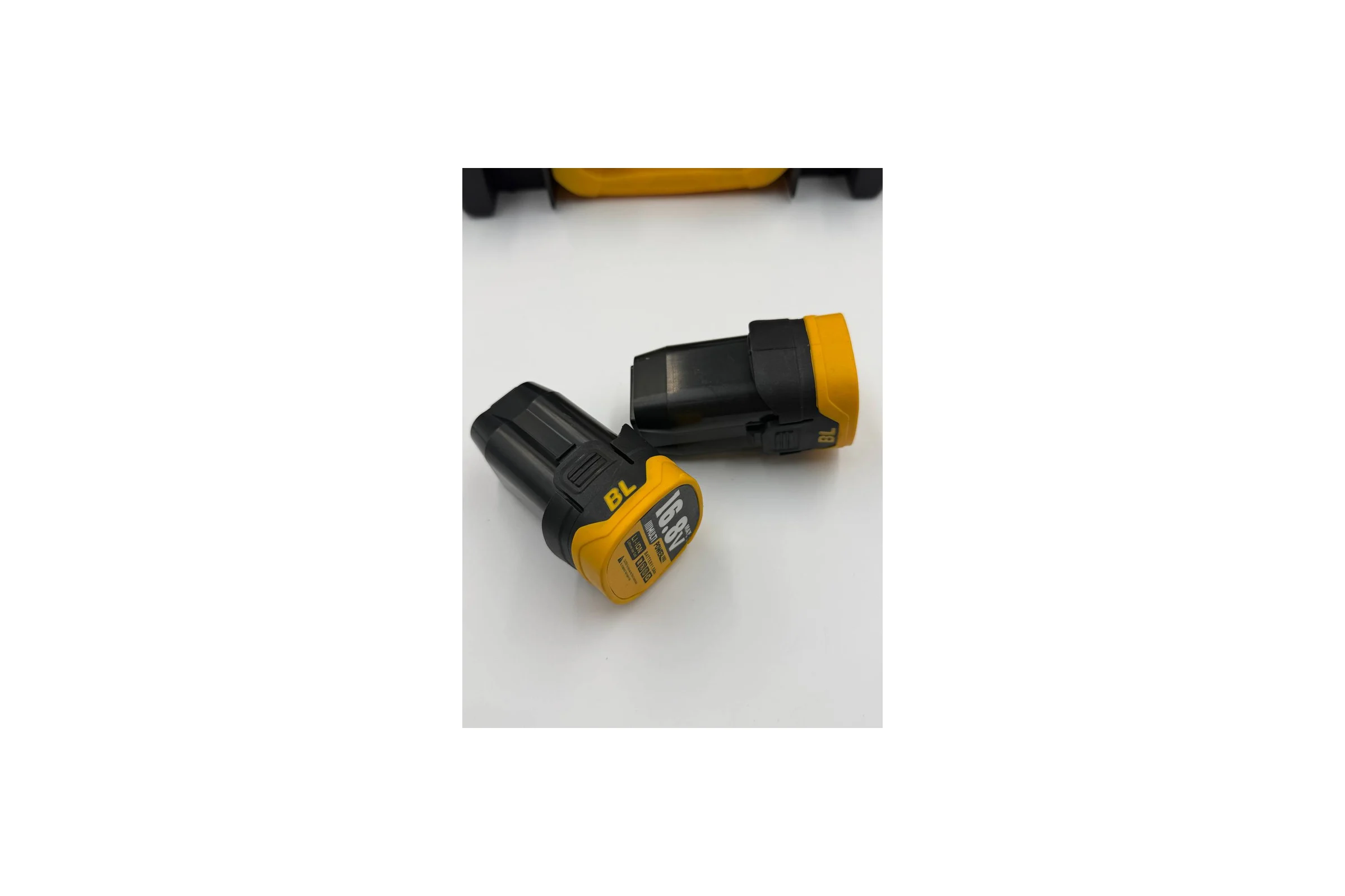 Дрель-шуруповерт аккумуляторная BlackWeld 16.8V 1.5Ah 150239