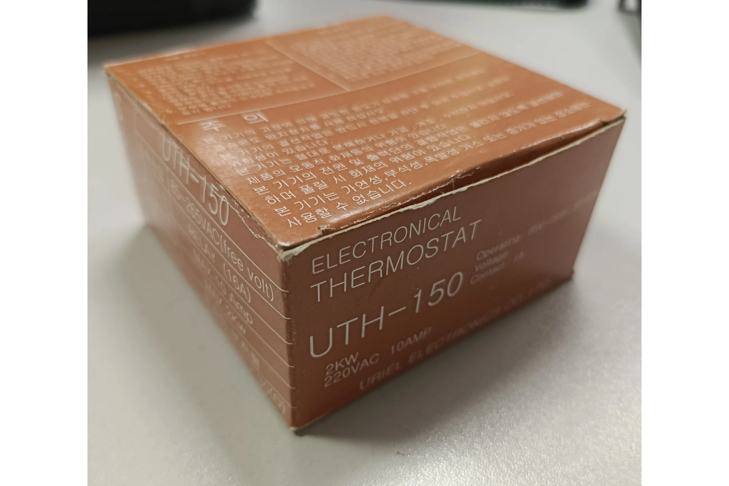 Терморегулятор UTH-150