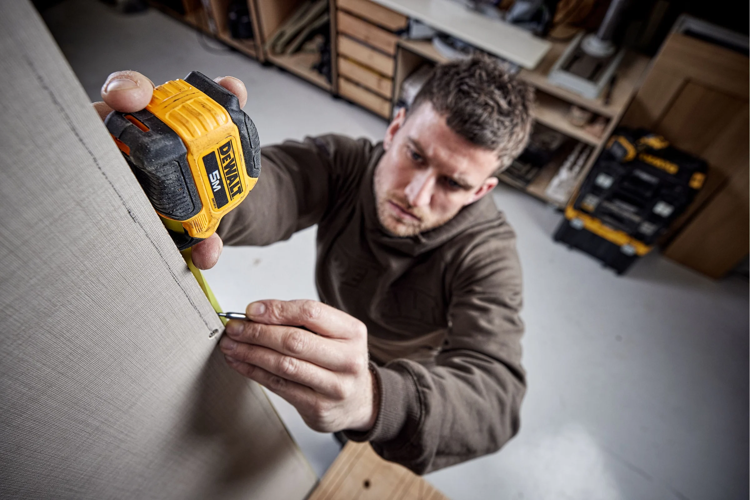 Рулетка Dewalt 5 м DWHT38114-0