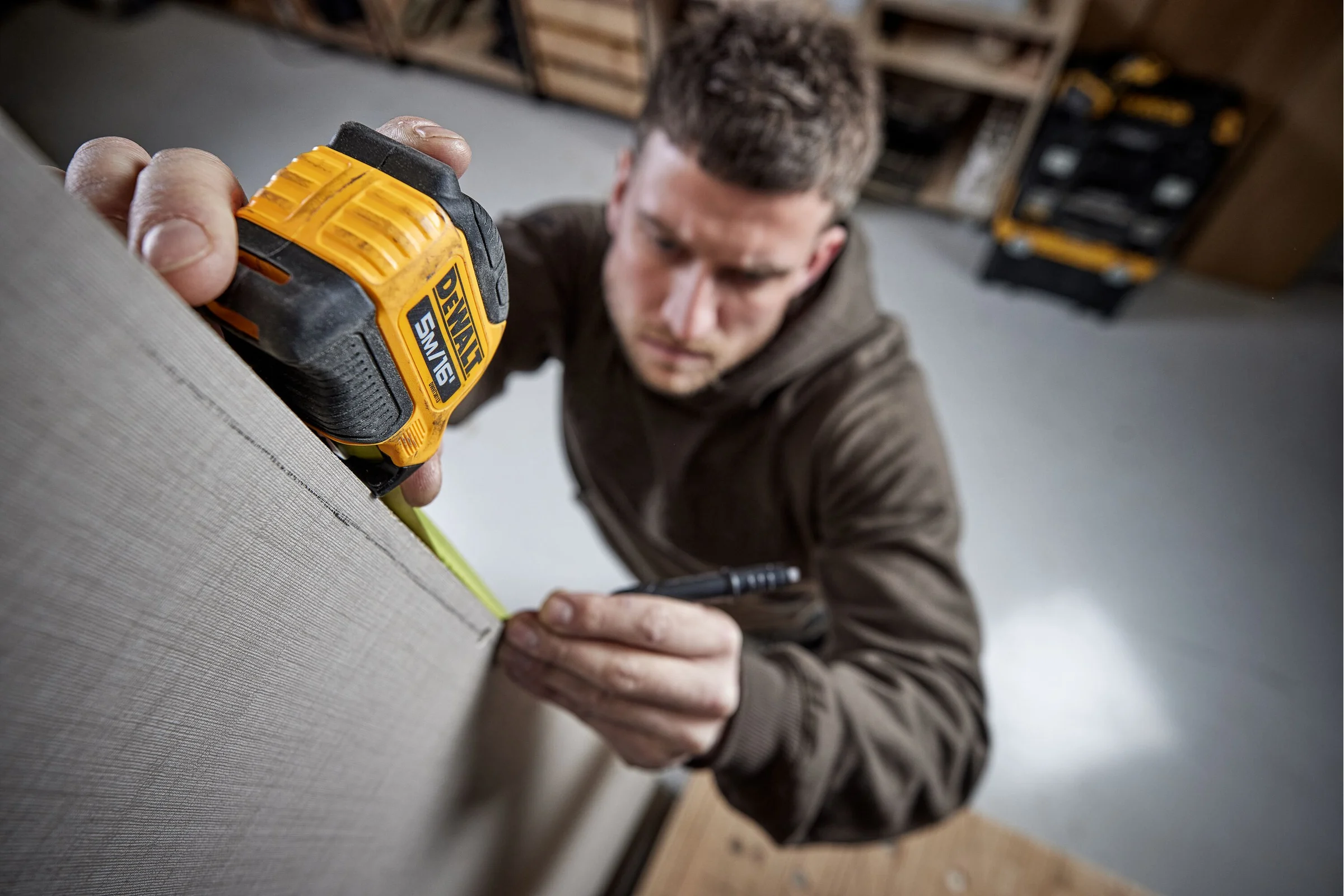 Рулетка Dewalt 5 м DWHT38113-5