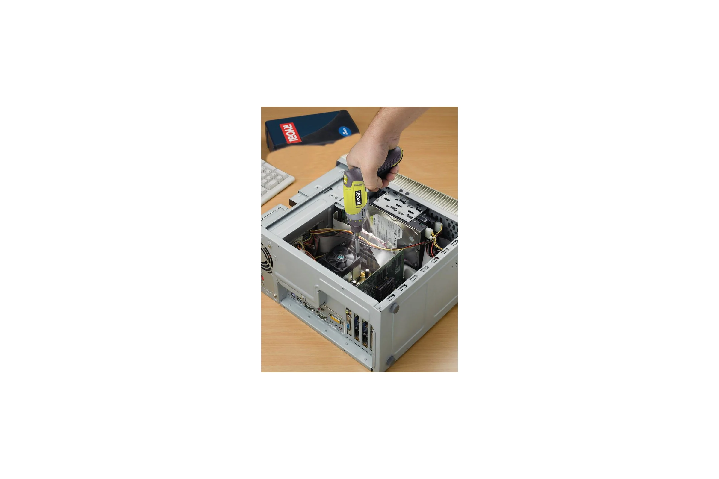 Аккумуляторная отвертка Ryobi CSD4107BG 5133000139
