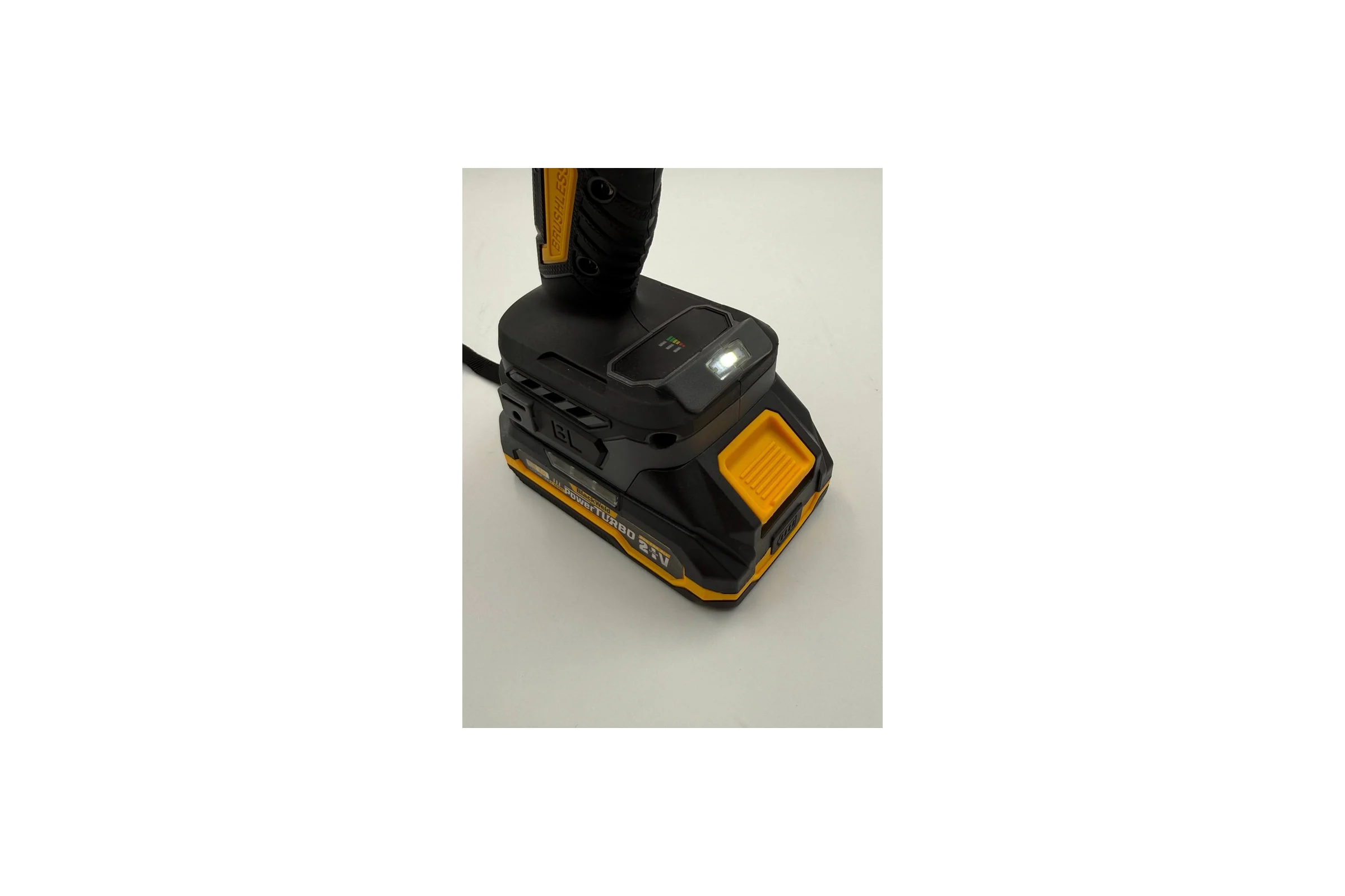 Дрель-шуруповерт аккумуляторная BlackWeld 21V 1.5Ah 150242